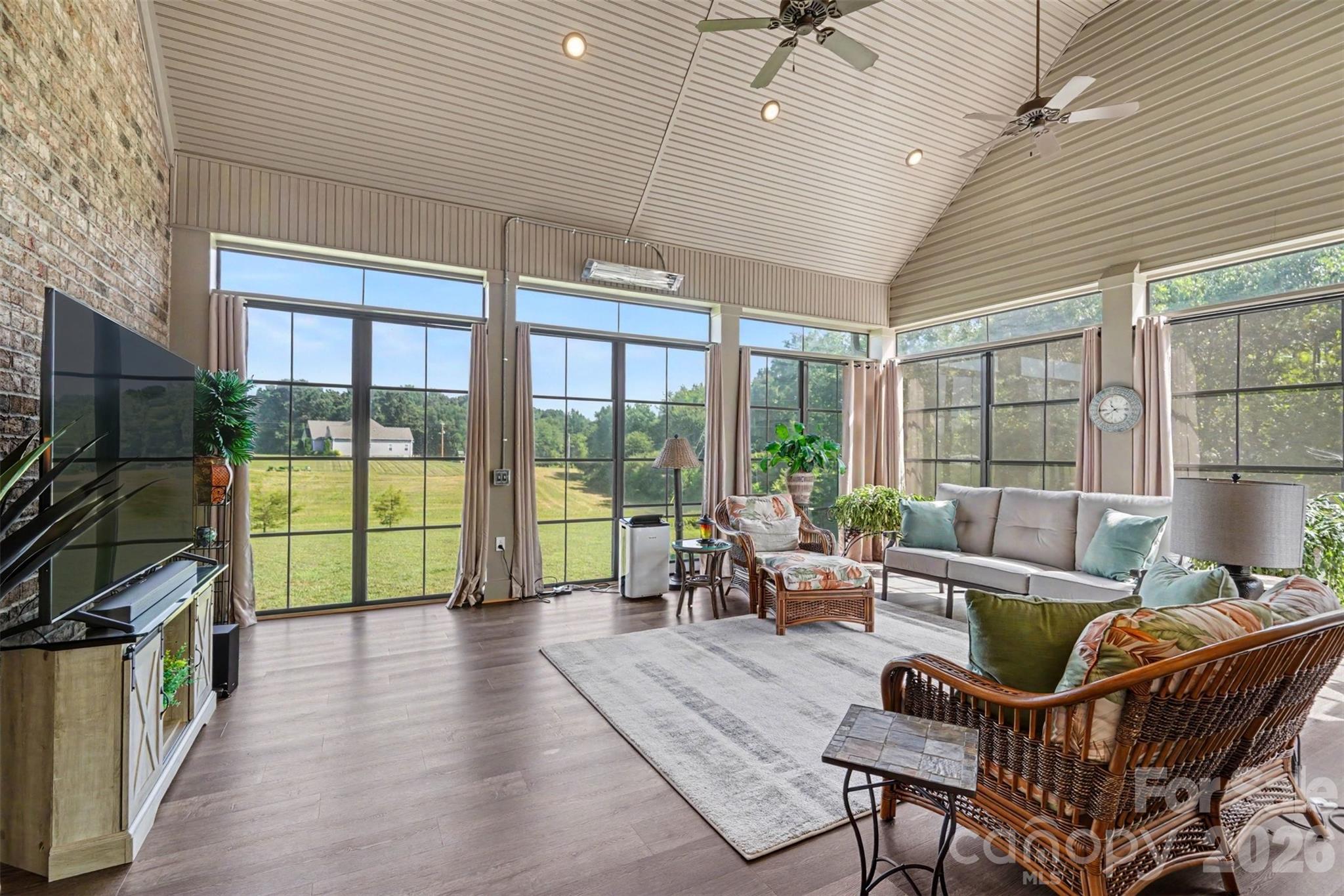 5702 Army Road — Marshville