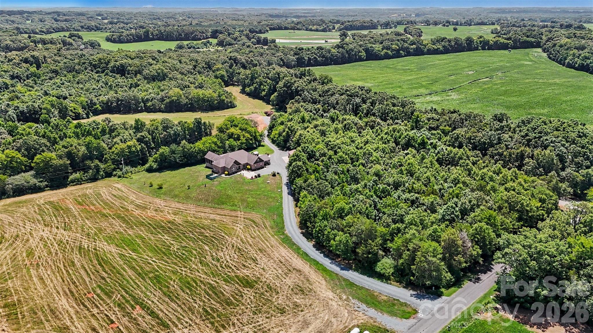 5702 Army Road — Marshville