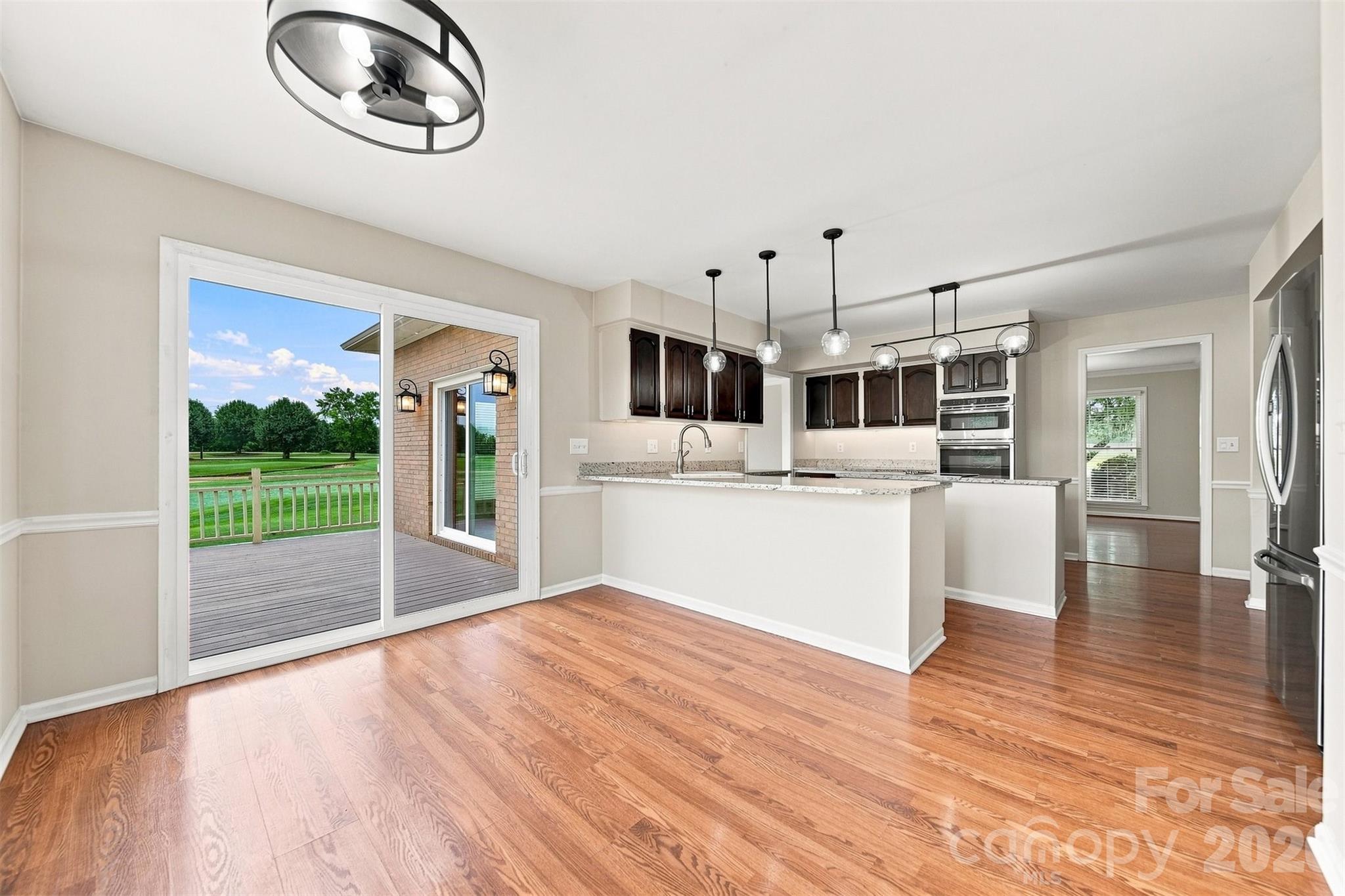 18 Meandering Way — Granite Falls