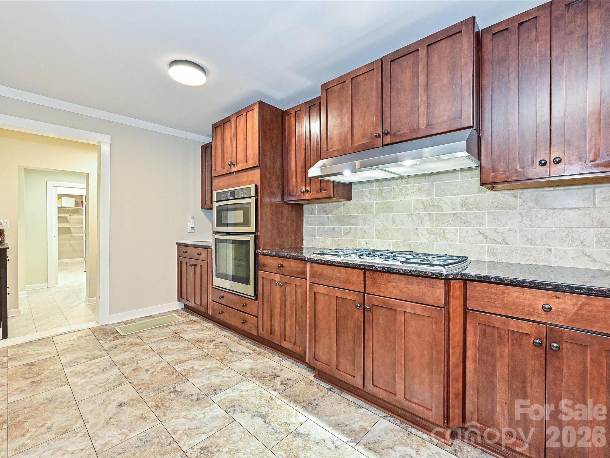 3115 Potter Road S — Waxhaw
