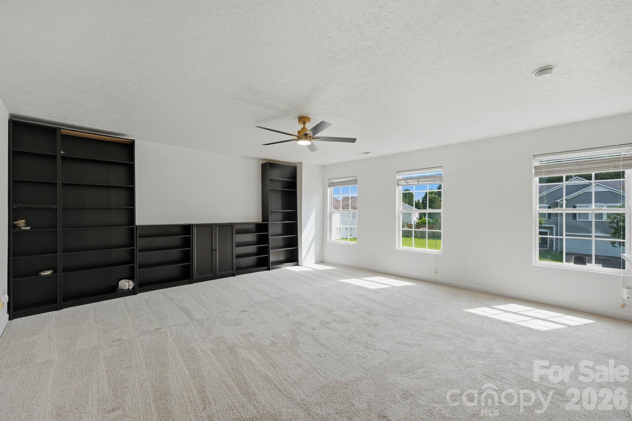 12821 Silvaire Farm Road — Charlotte