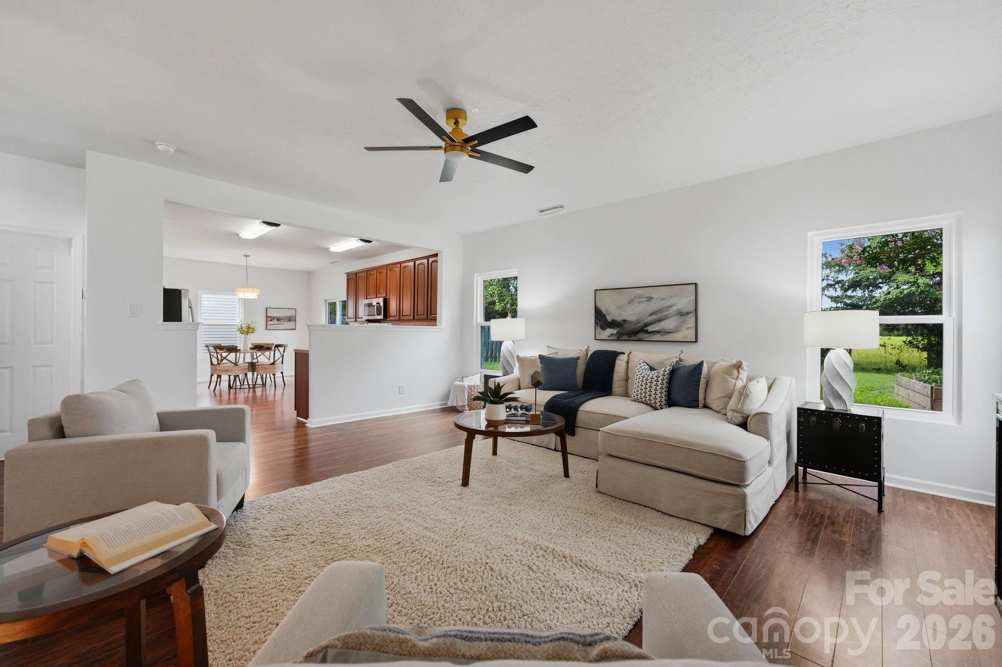 12821 Silvaire Farm Road — Charlotte