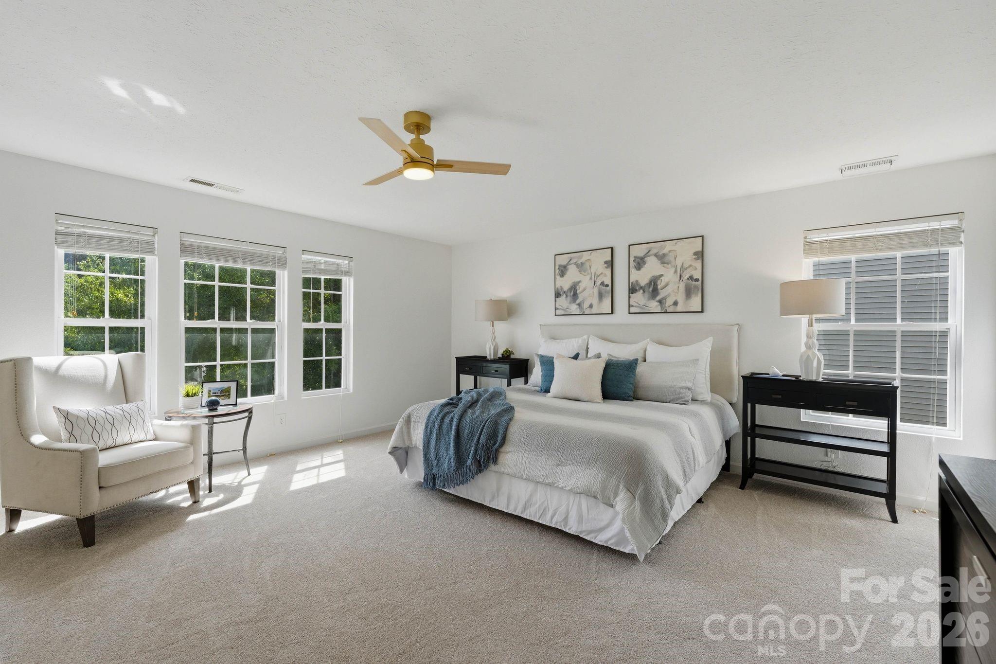 12821 Silvaire Farm Road — Charlotte