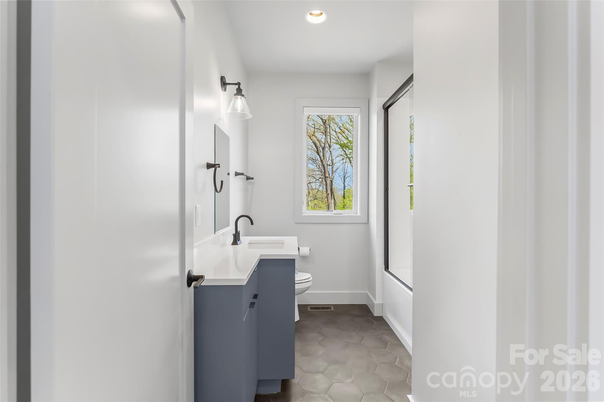 34 Fern Street — Asheville