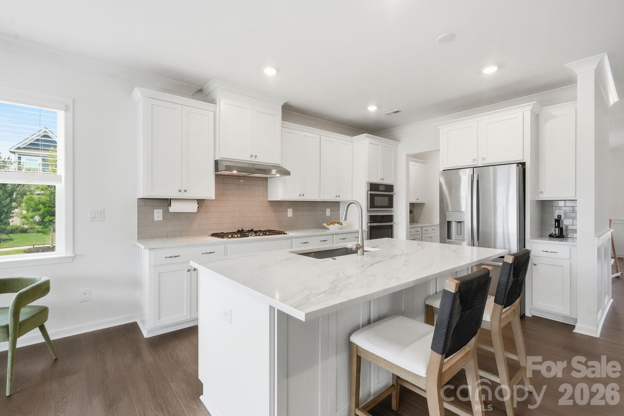 8625 Bridgegate Drive — Huntersville