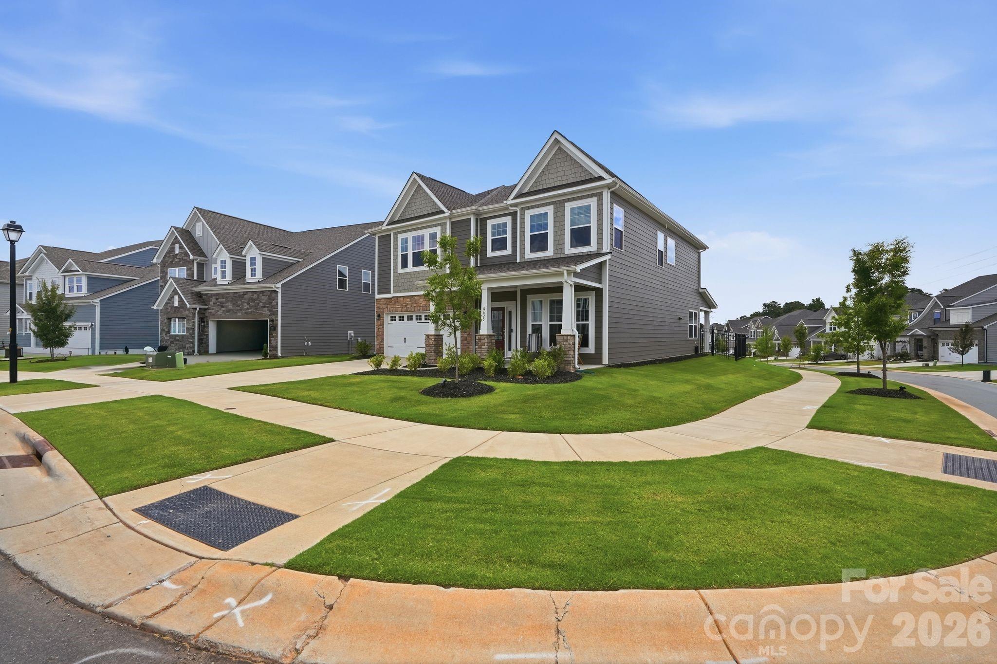 8625 Bridgegate Drive — Huntersville