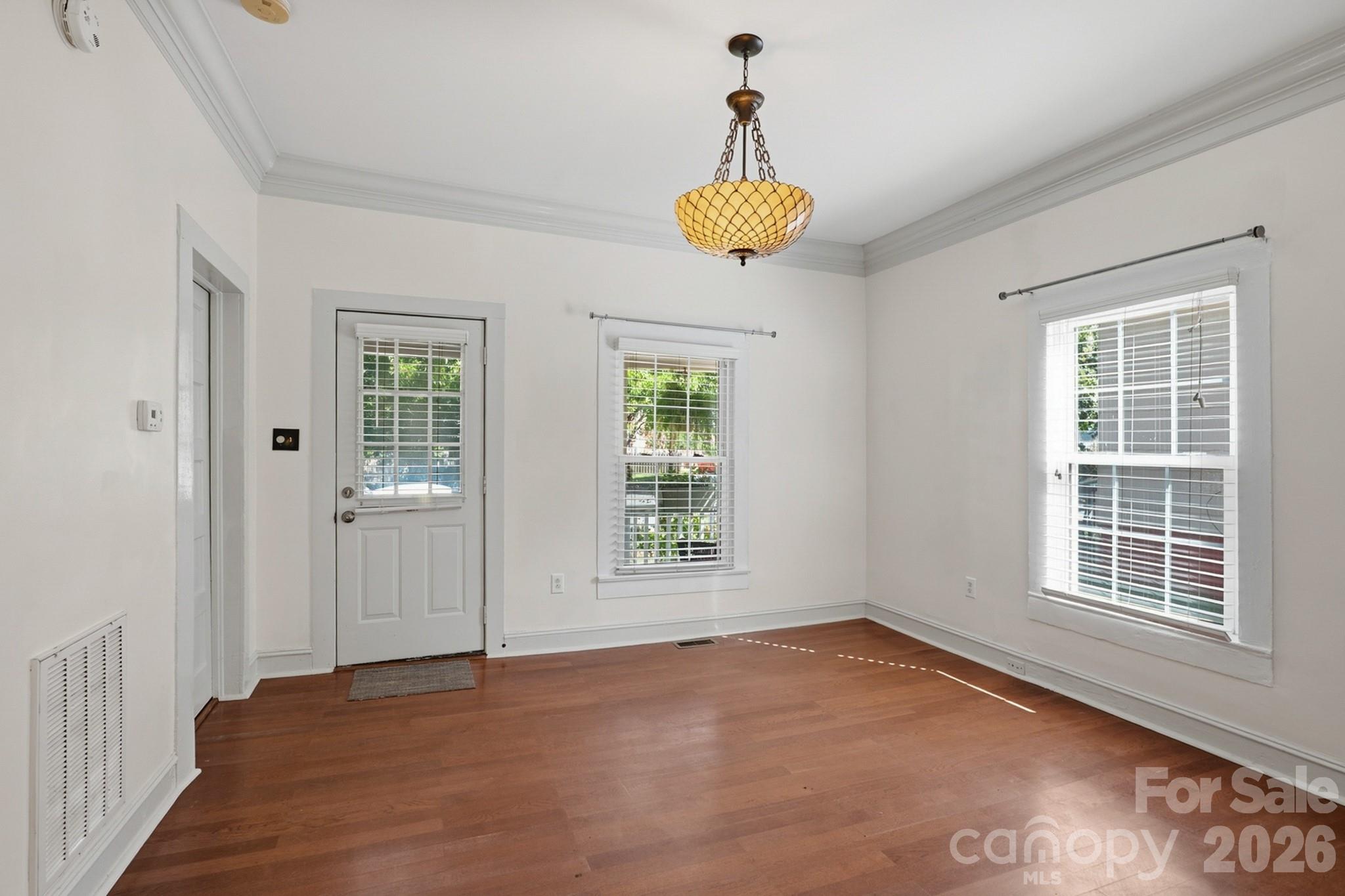 3314 N Alexander Street — Charlotte
