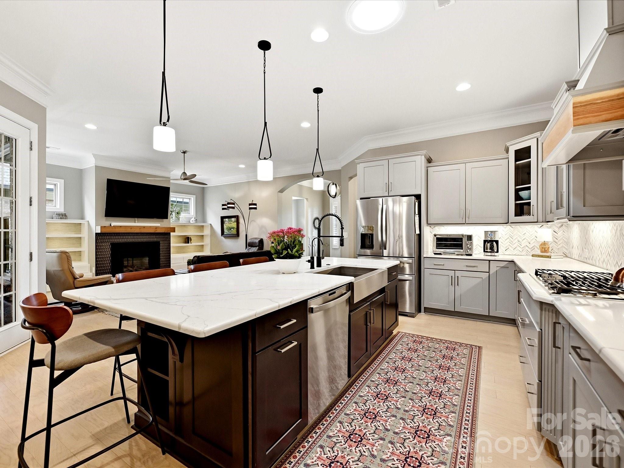 5008 Vita Way — Belmont