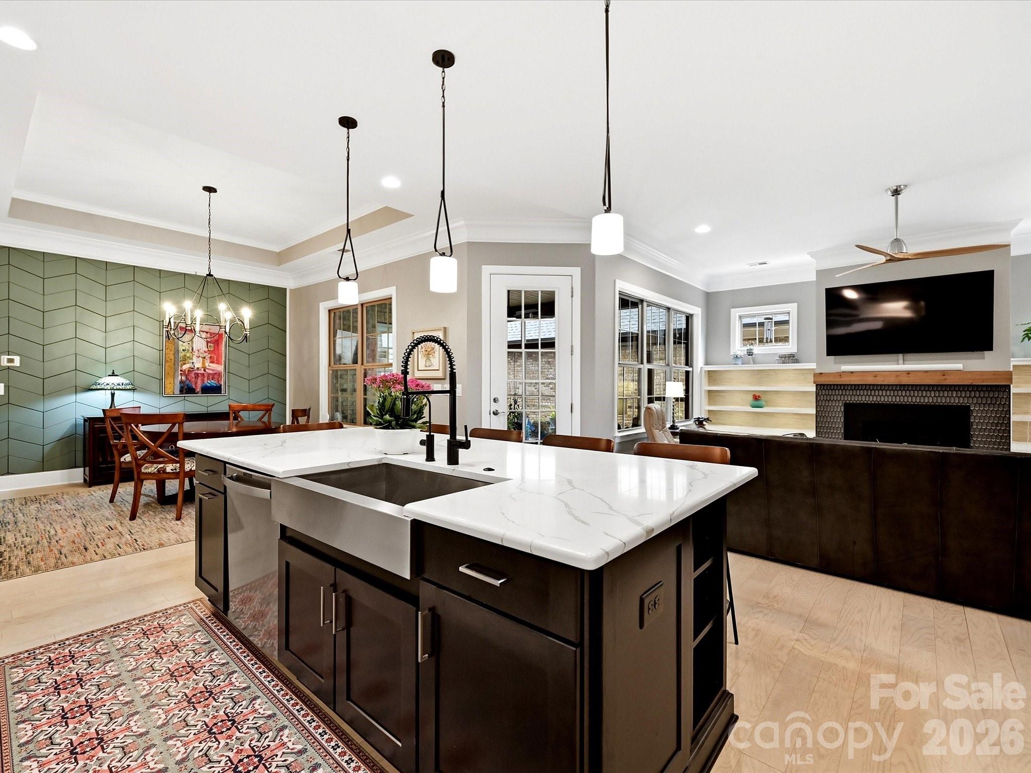 5008 Vita Way — Belmont