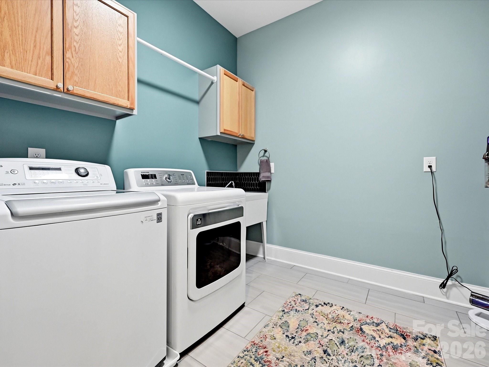 5008 Vita Way — Belmont