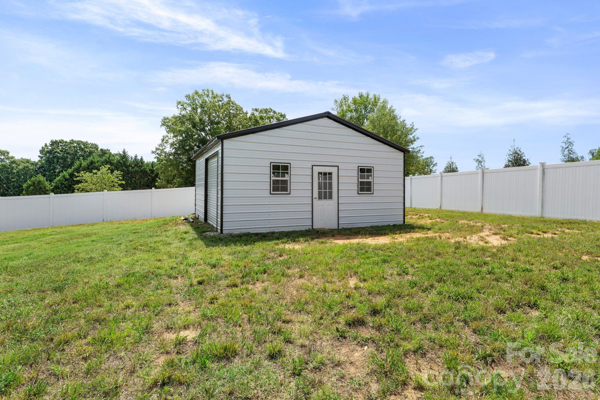4791 Cooper Road — Clemmons