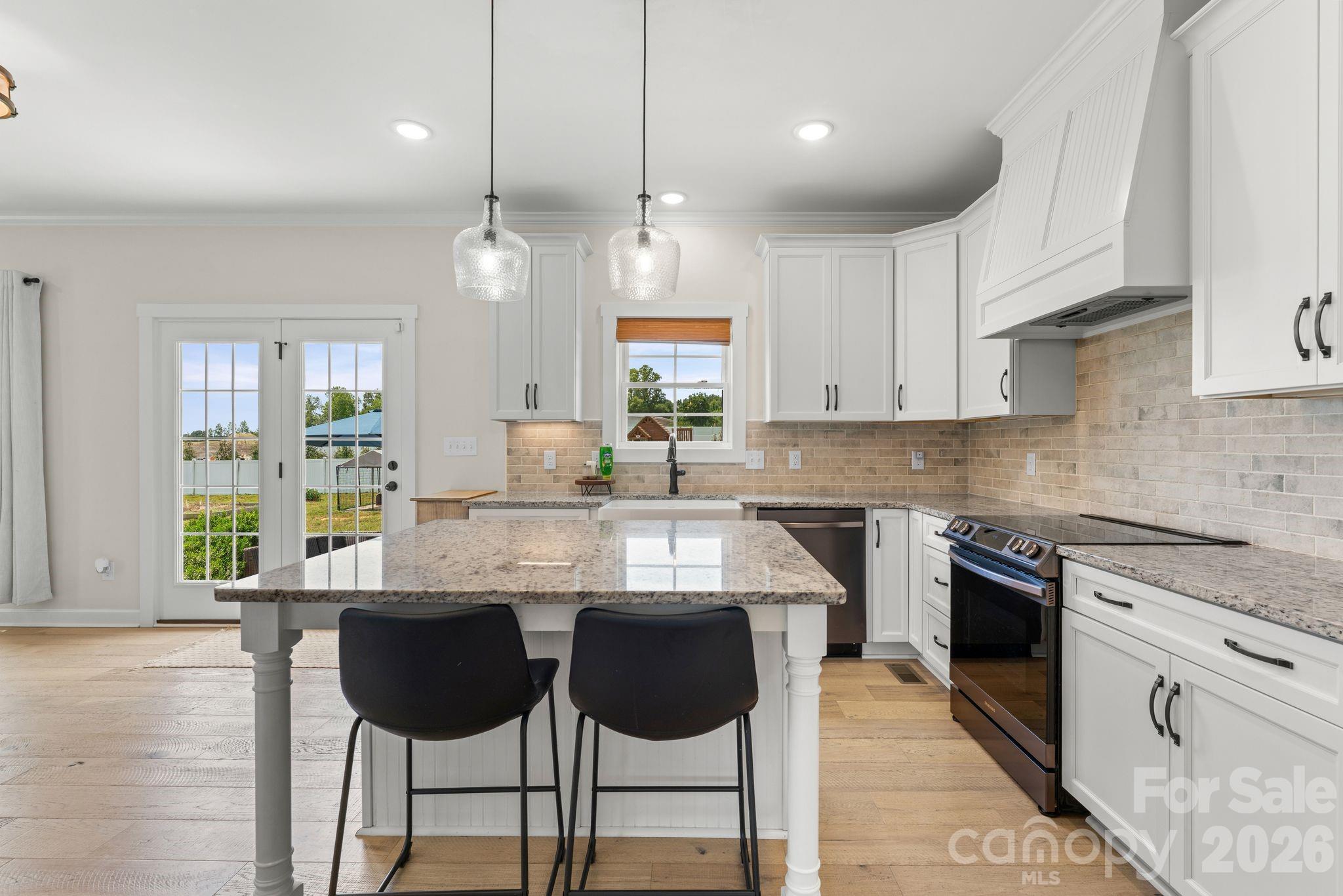 4791 Cooper Road — Clemmons