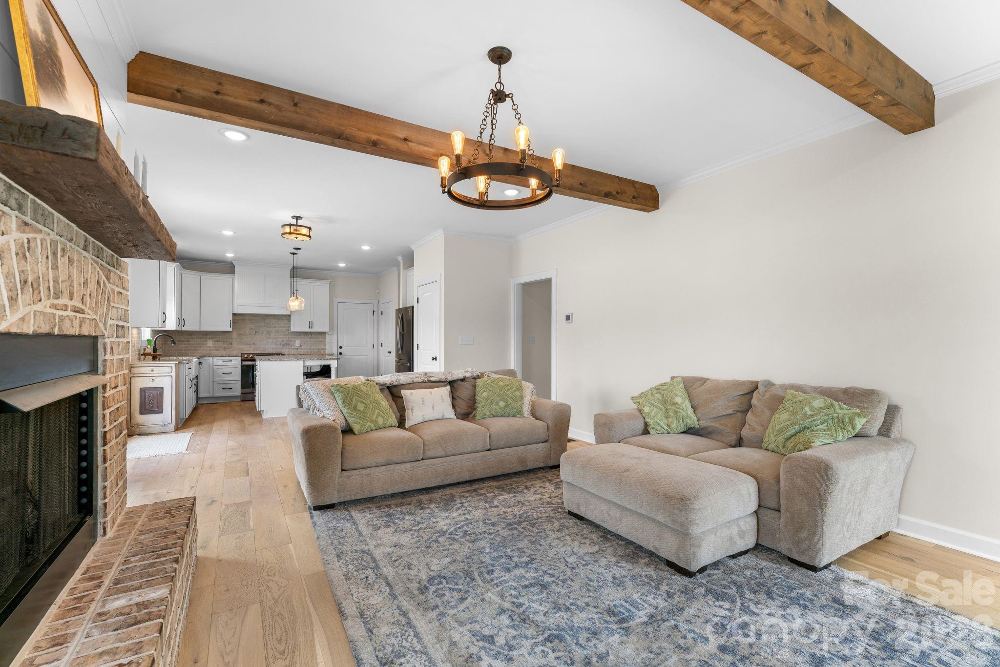 4791 Cooper Road — Clemmons