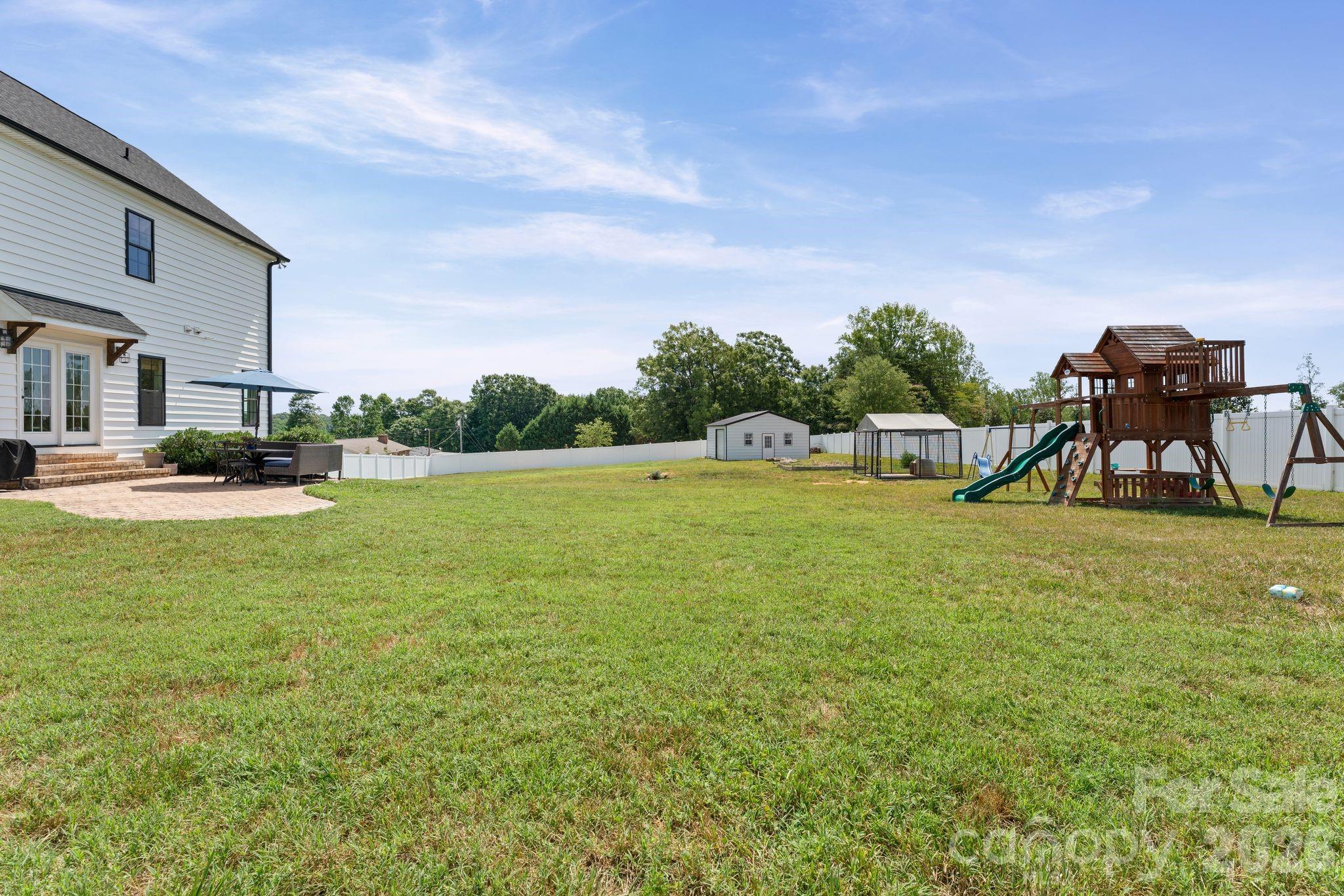 4791 Cooper Road — Clemmons