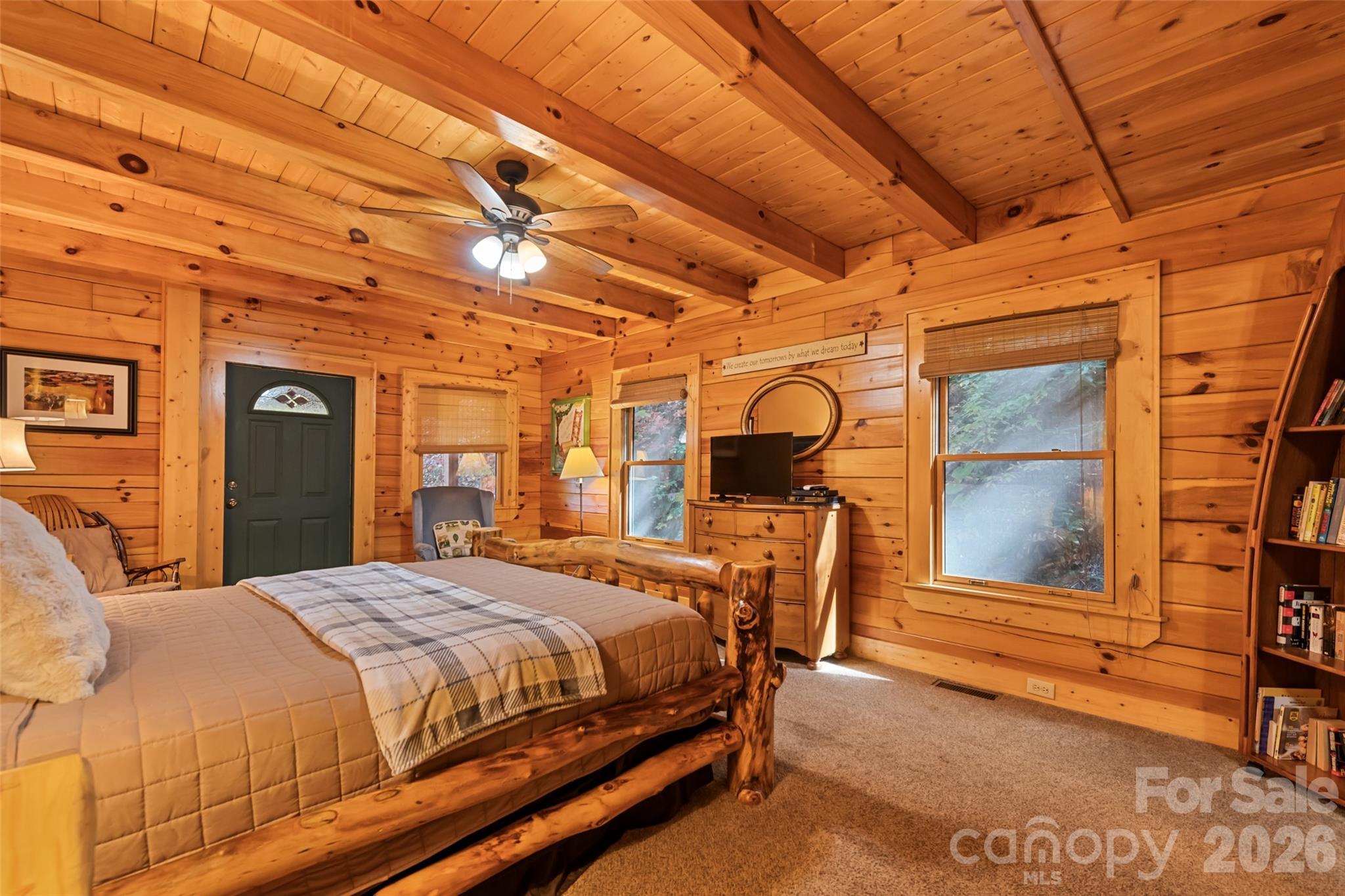 582 Tsalagi Trail — Maggie Valley