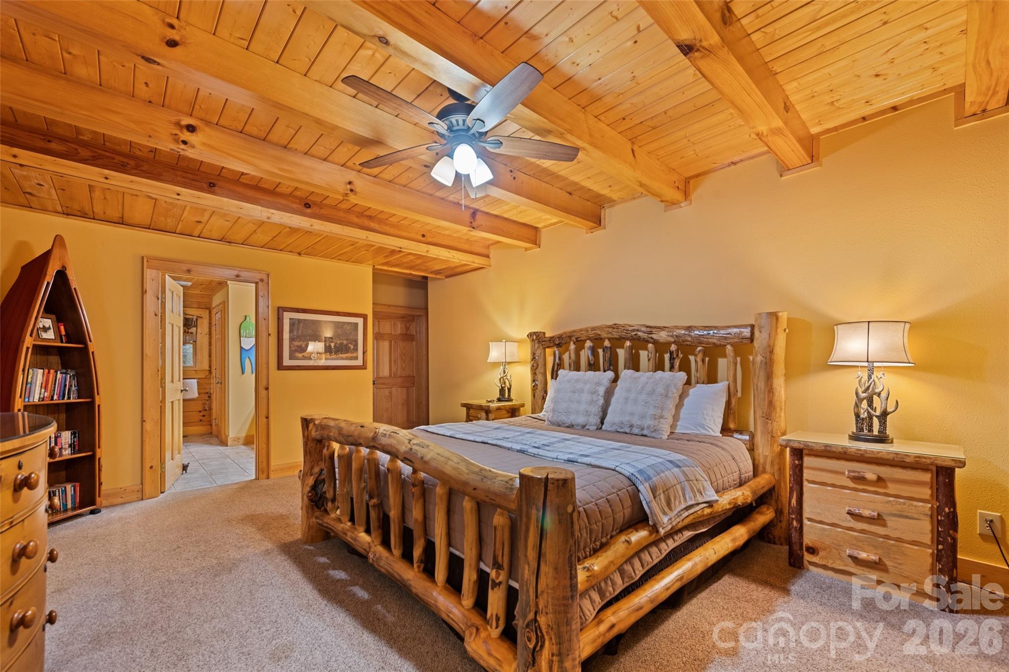 582 Tsalagi Trail — Maggie Valley