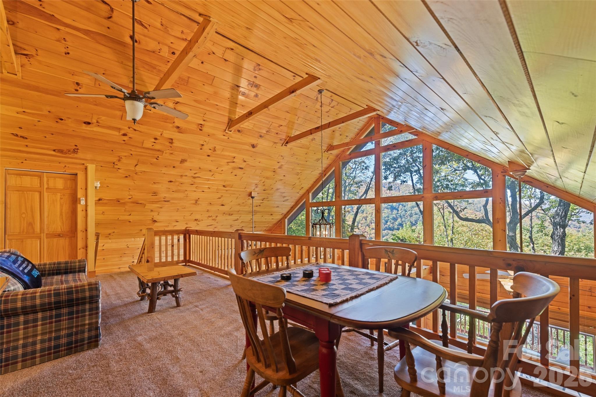 582 Tsalagi Trail — Maggie Valley