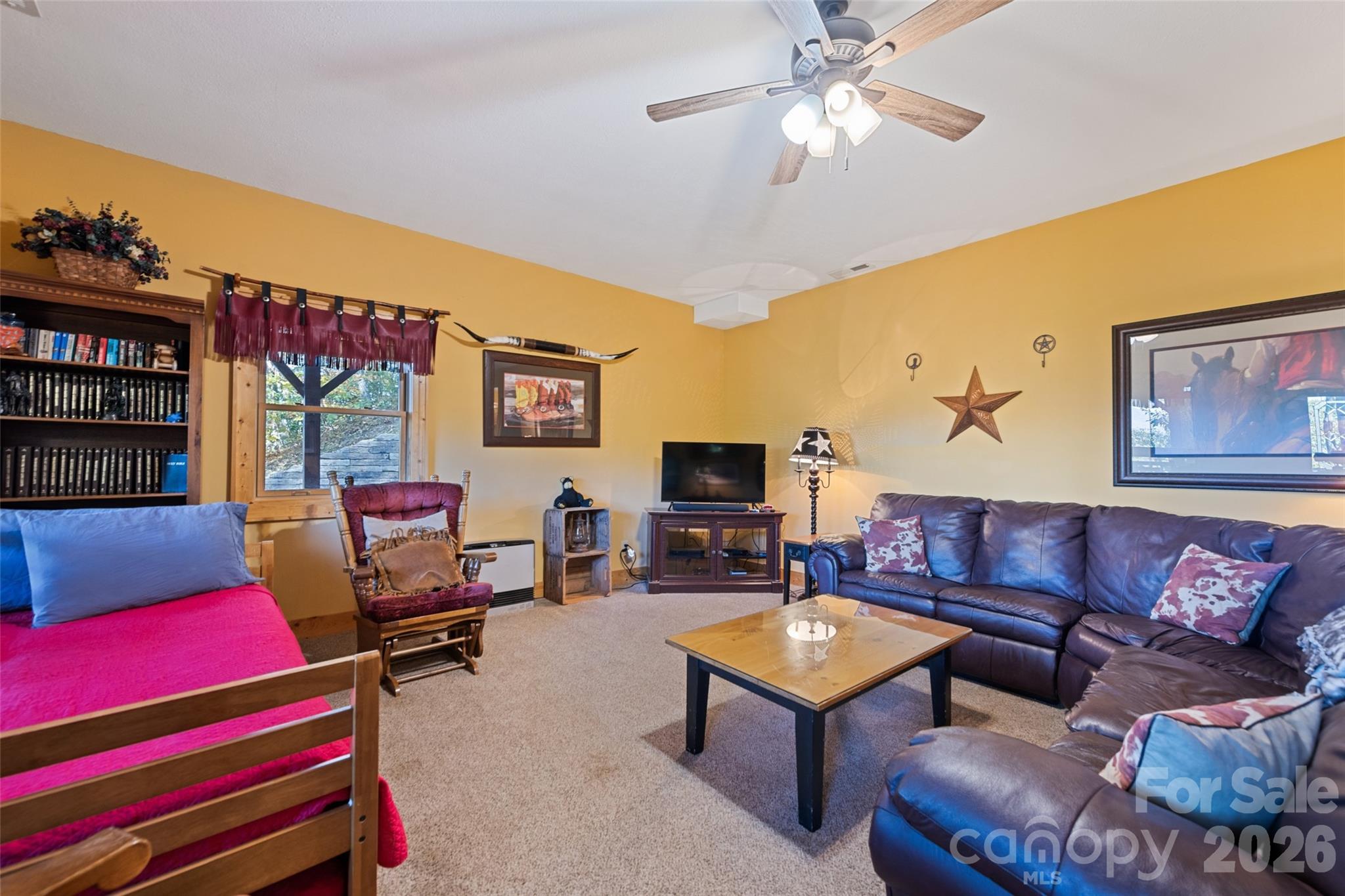 582 Tsalagi Trail — Maggie Valley