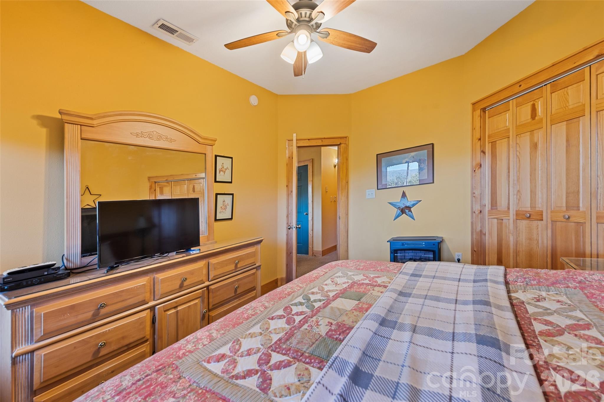 582 Tsalagi Trail — Maggie Valley
