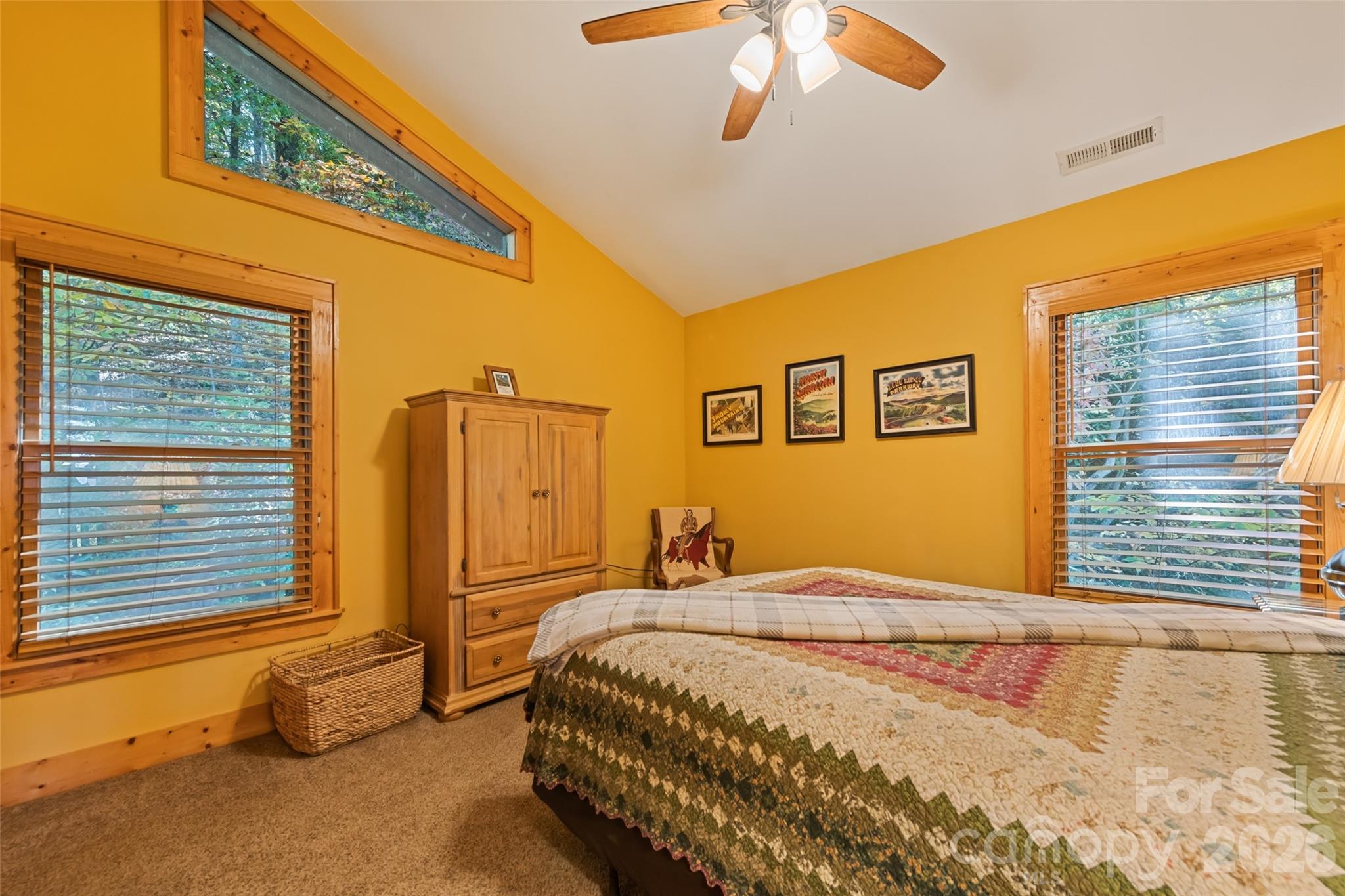 582 Tsalagi Trail — Maggie Valley