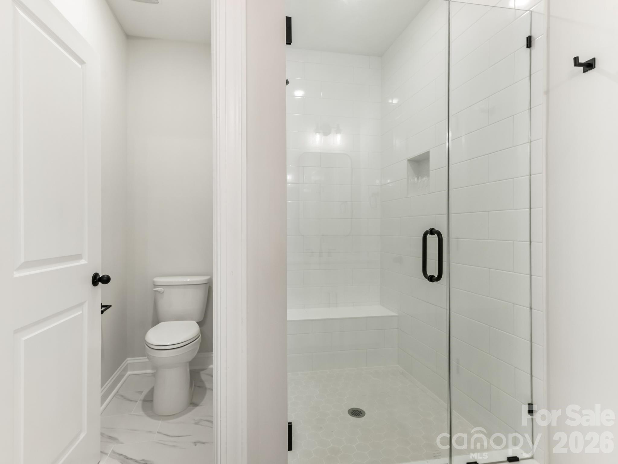428 Woodvale Place — Charlotte