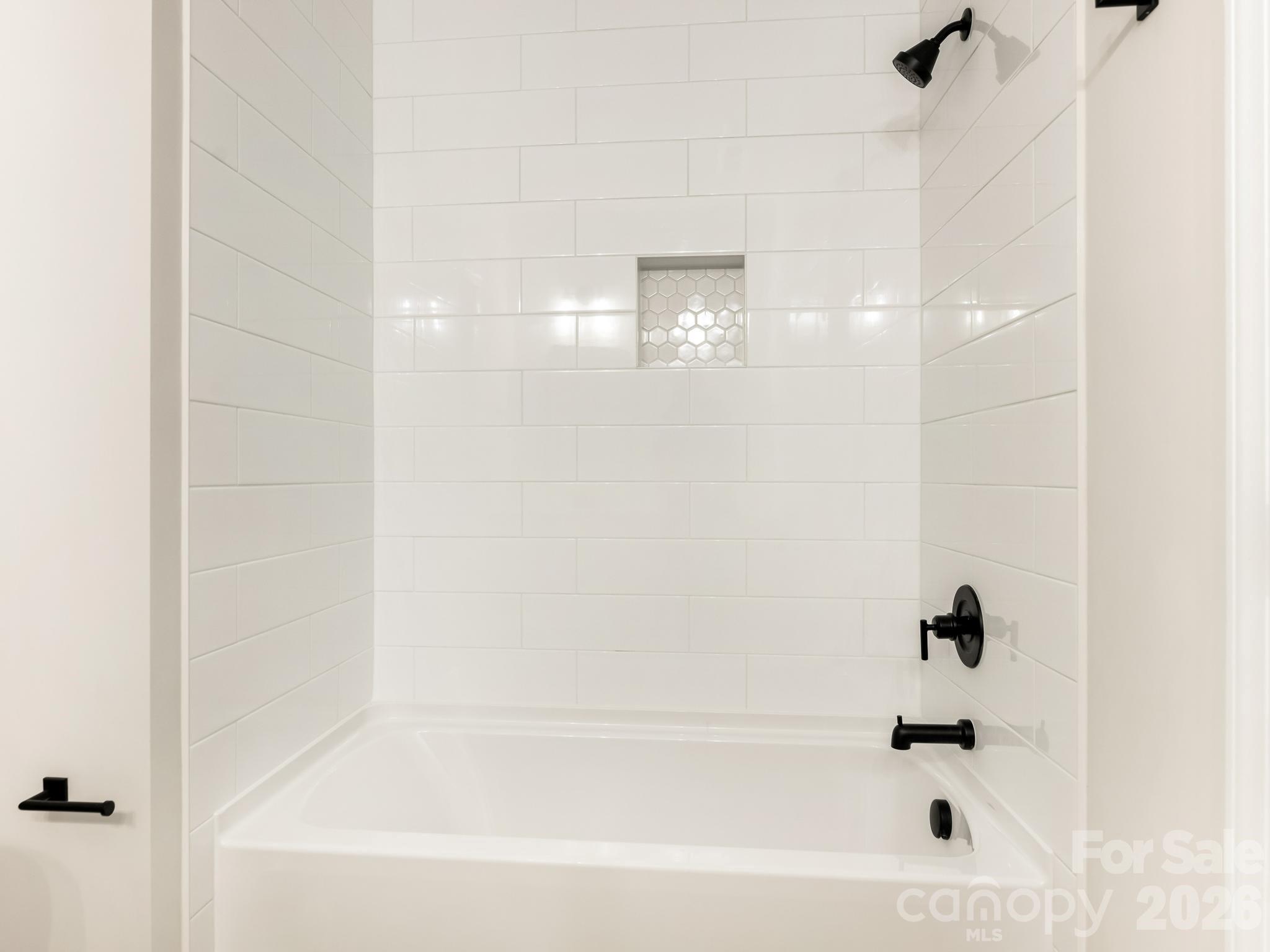 428 Woodvale Place — Charlotte