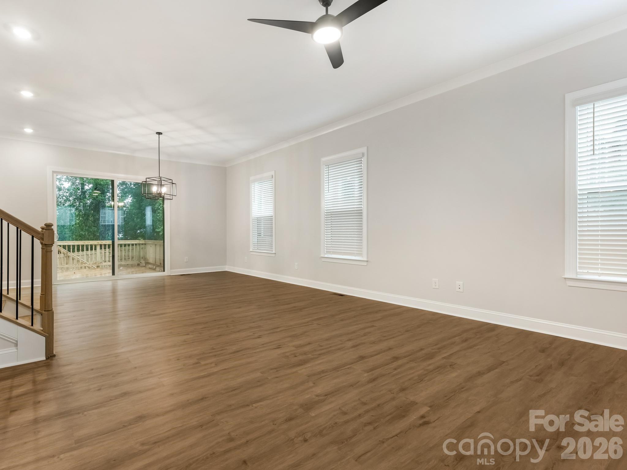 428 Woodvale Place — Charlotte