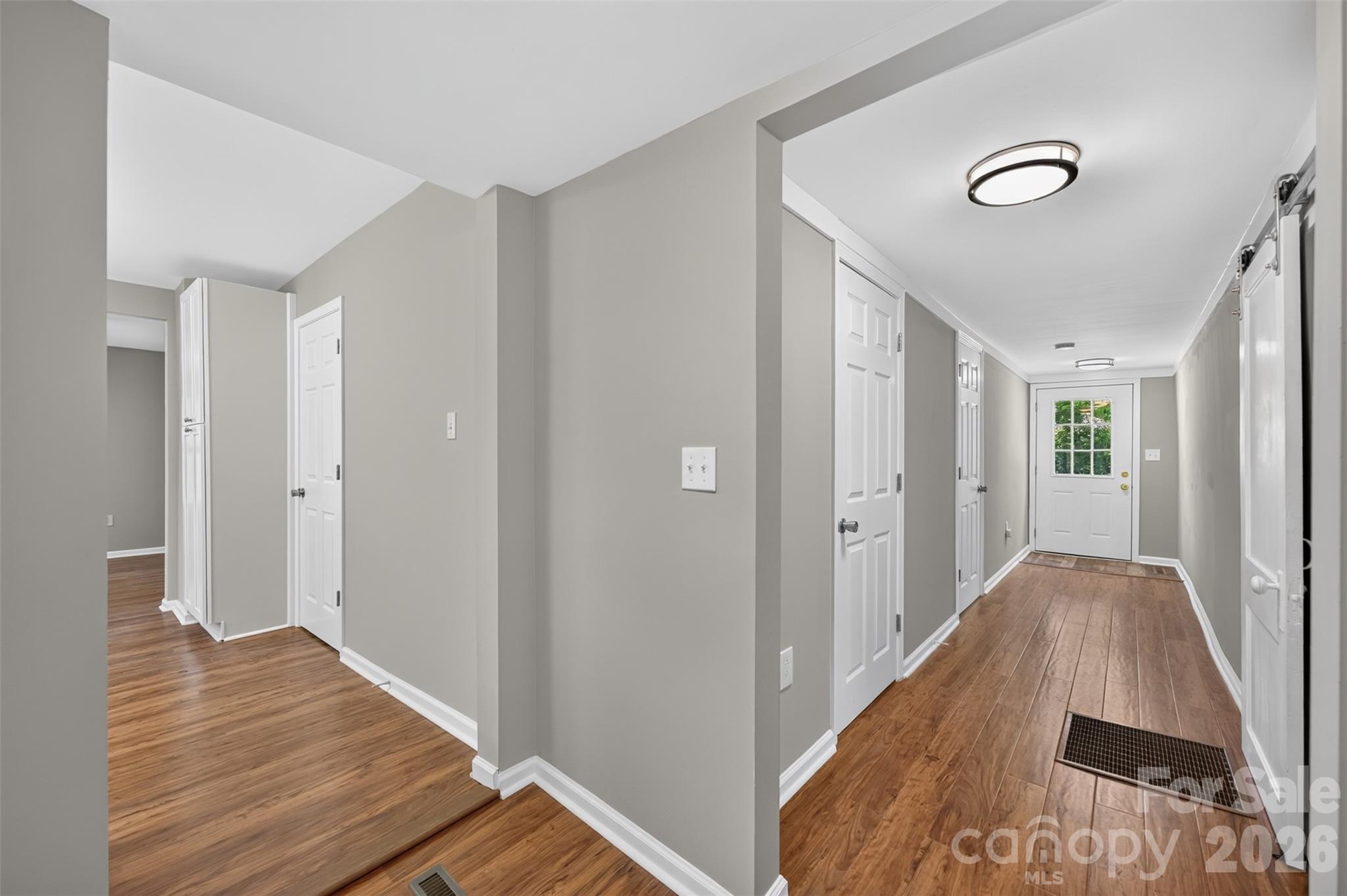 620 10th Street Boulevard NW — Hickory