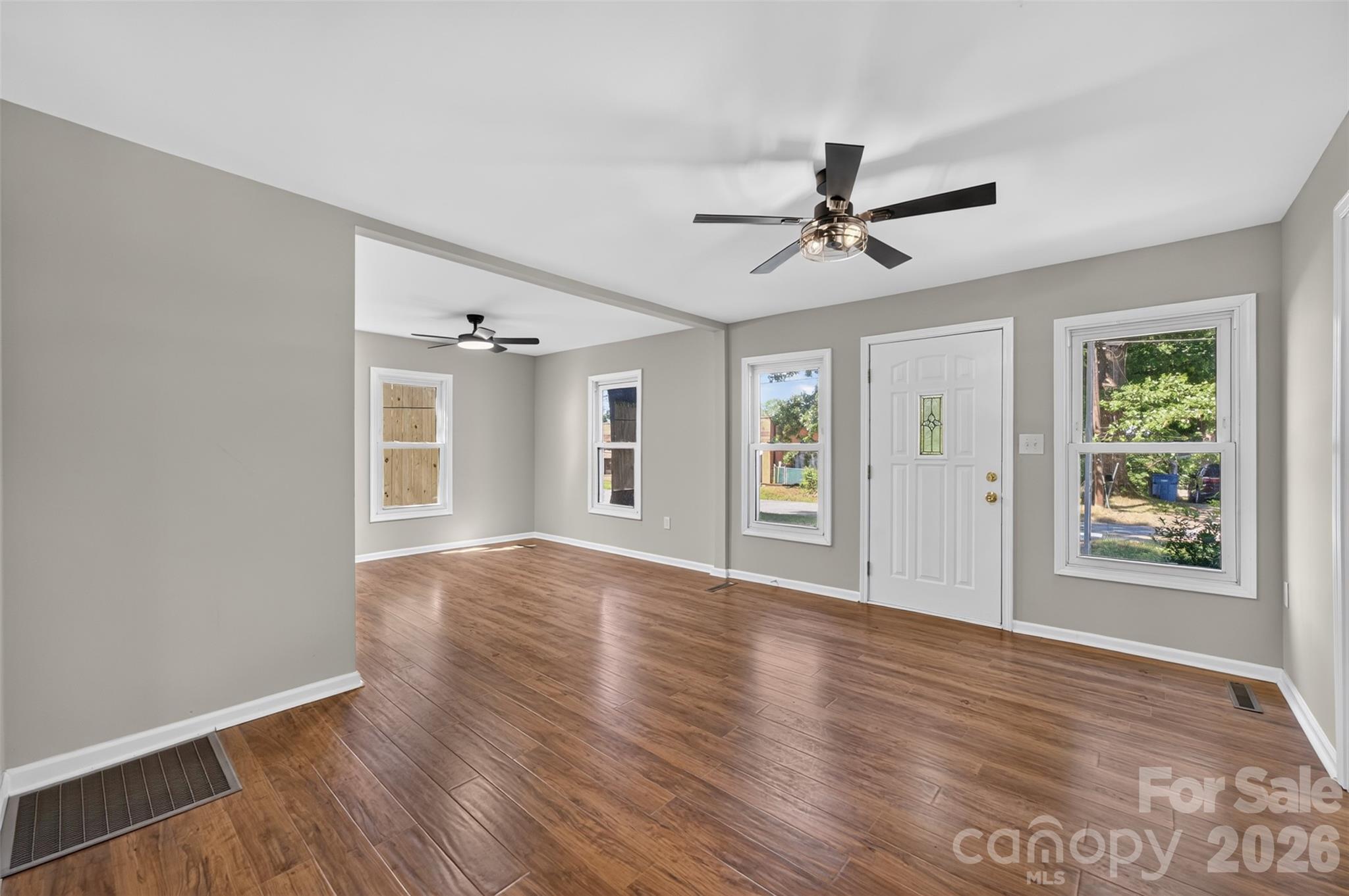 620 10th Street Boulevard NW — Hickory
