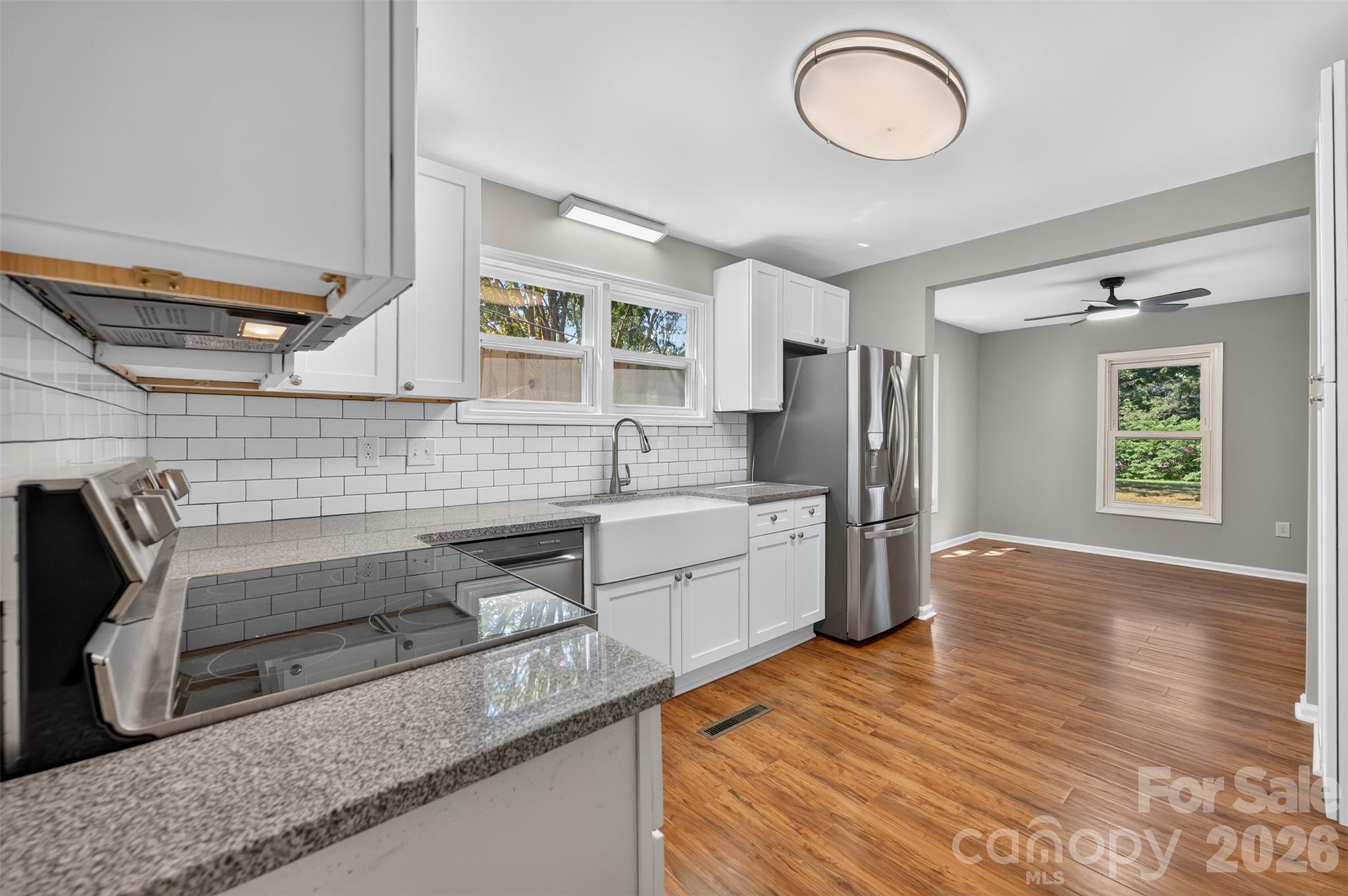 620 10th Street Boulevard NW — Hickory