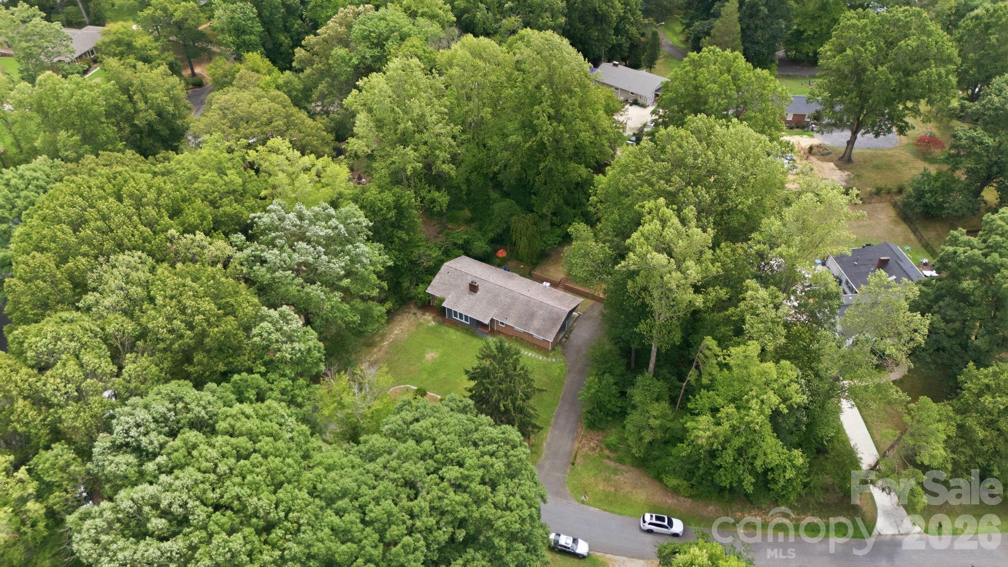 138 Circle Drive — Thomasville