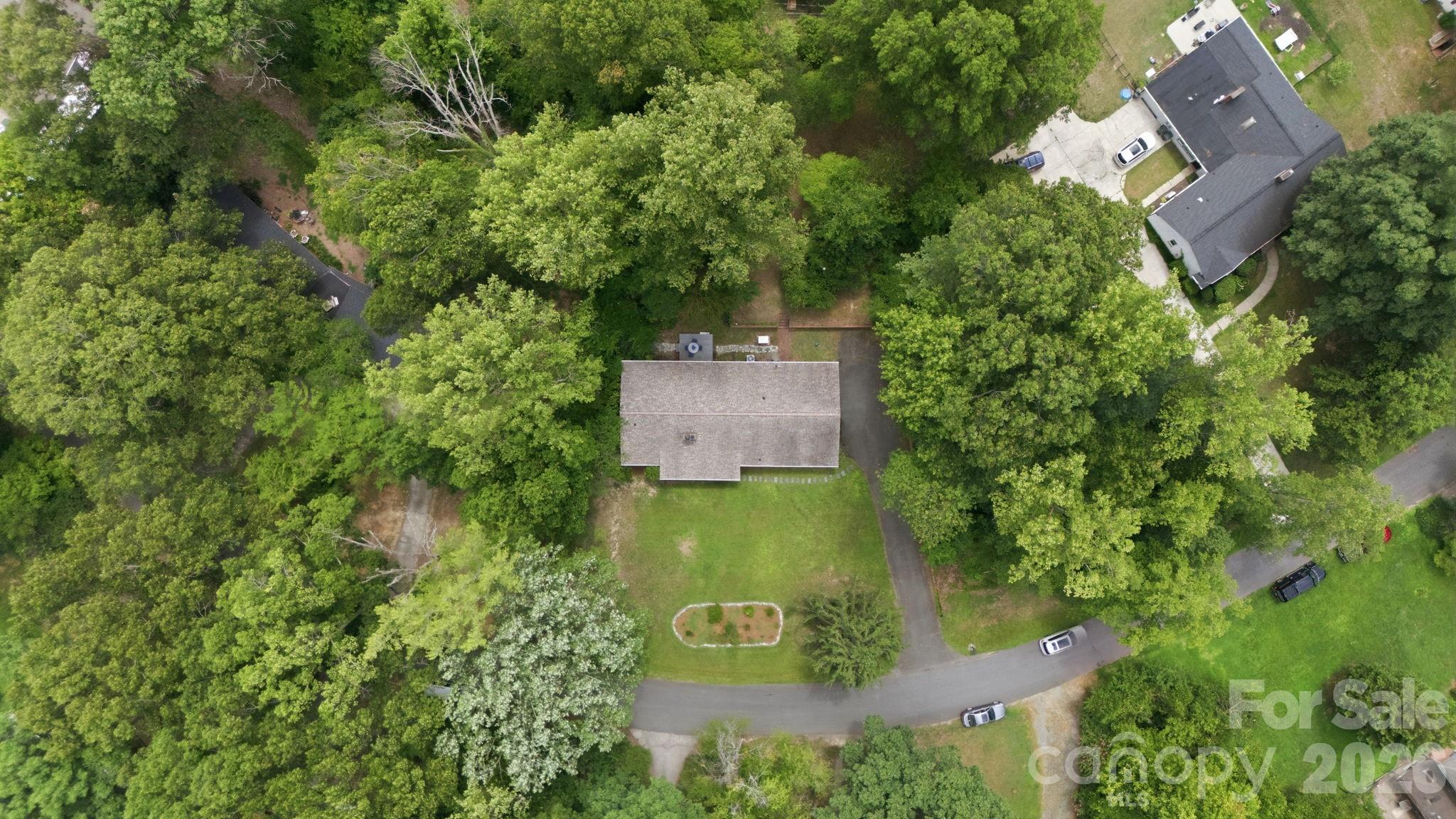 138 Circle Drive — Thomasville