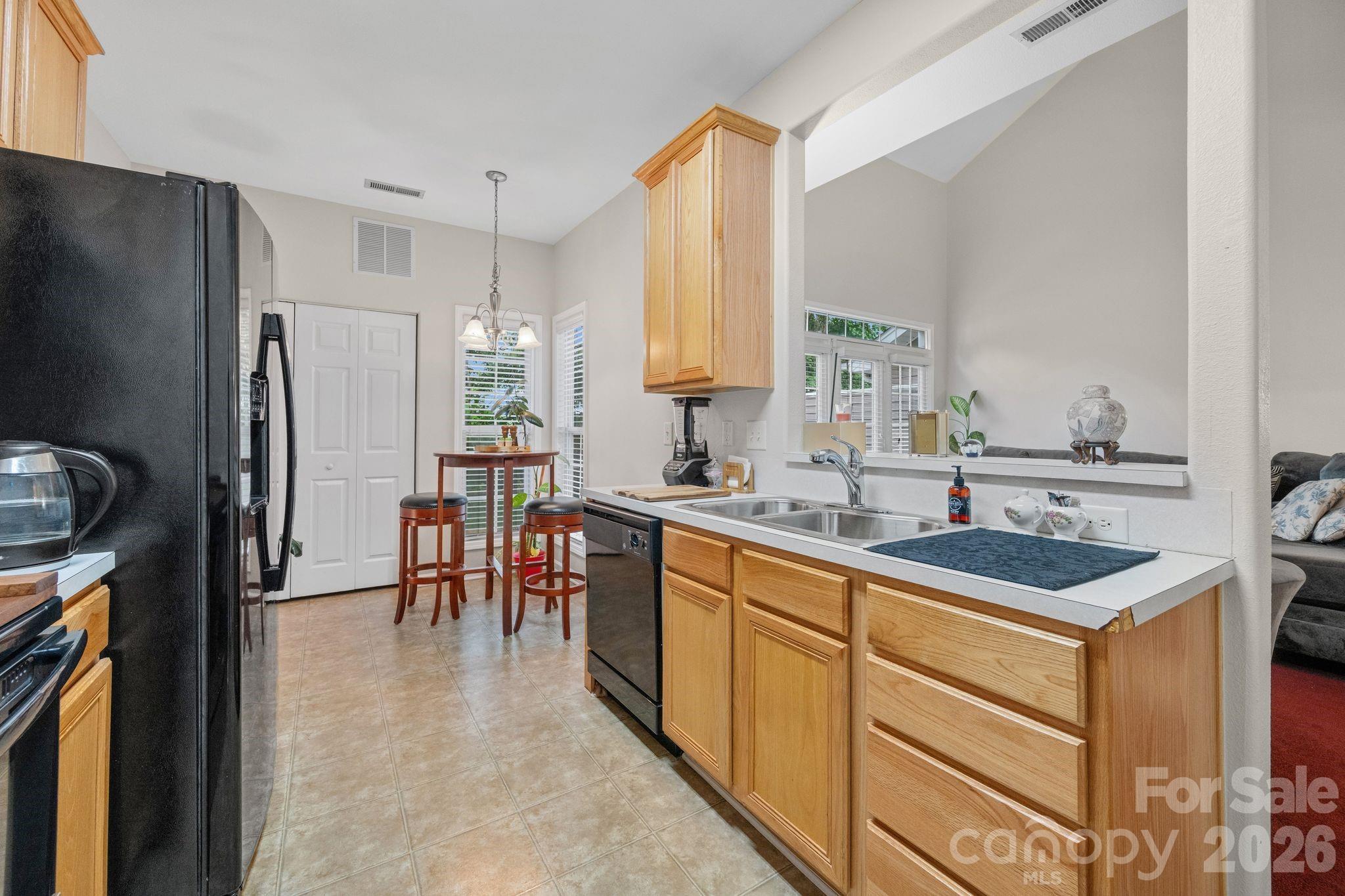 5757 Fox Ridge Lane — Winston Salem
