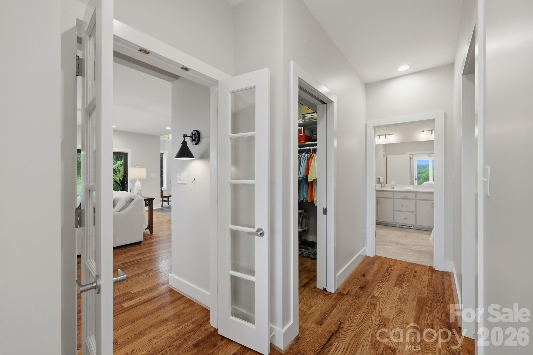 191 Charter Ridge #11 & 12 — Jefferson