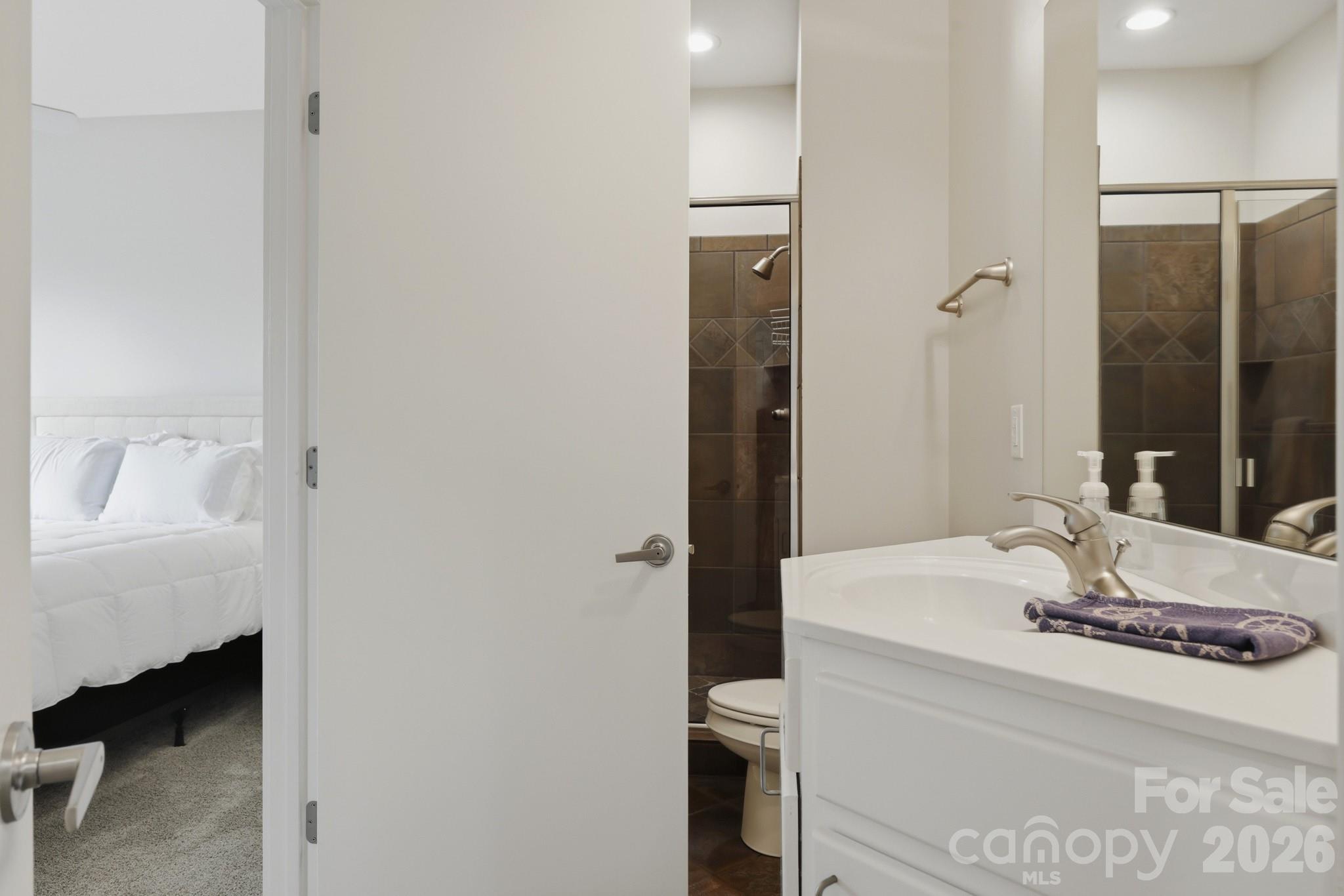 191 Charter Ridge #11 & 12 — Jefferson