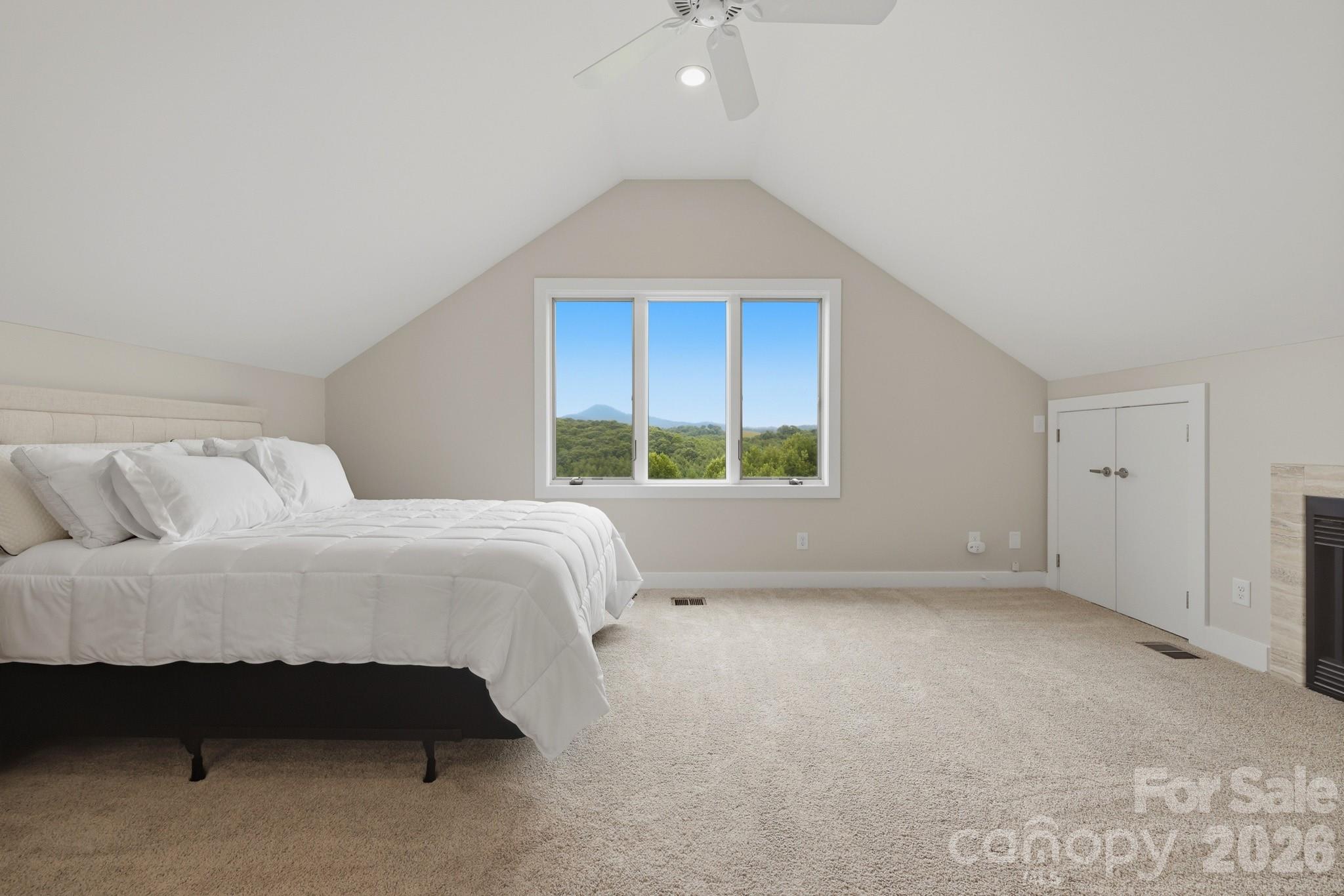 191 Charter Ridge #11 & 12 — Jefferson