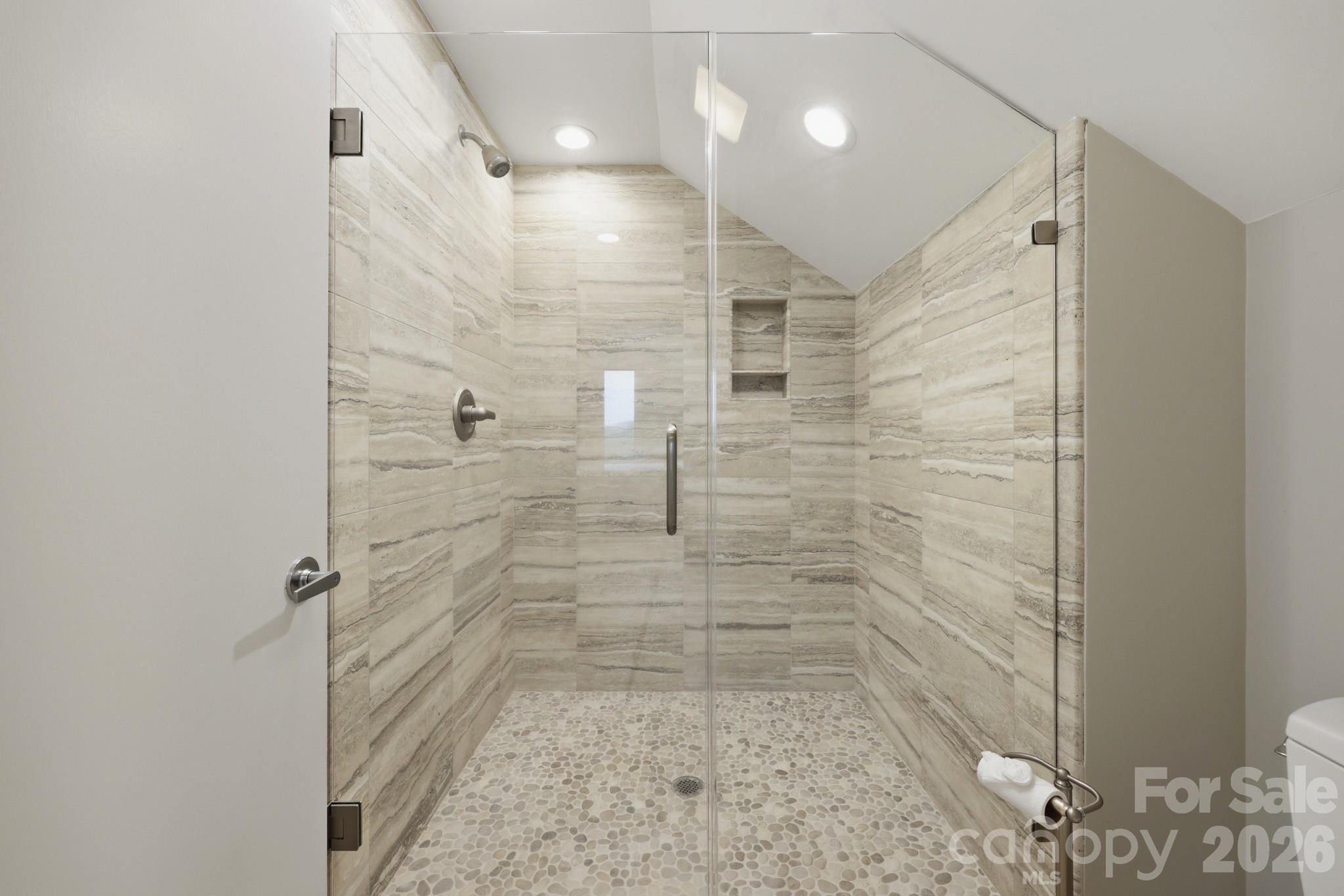 191 Charter Ridge #11 & 12 — Jefferson