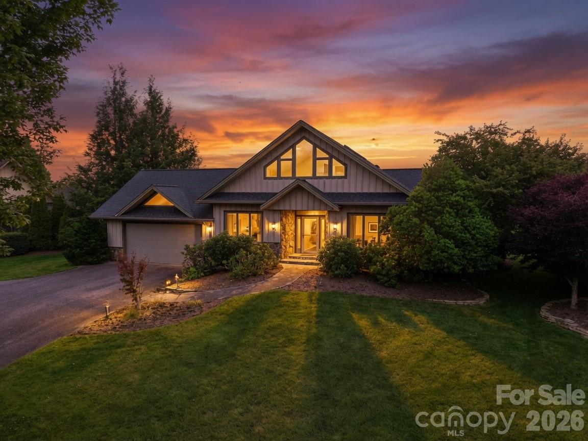 191 Charter Ridge #11 & 12 — Jefferson