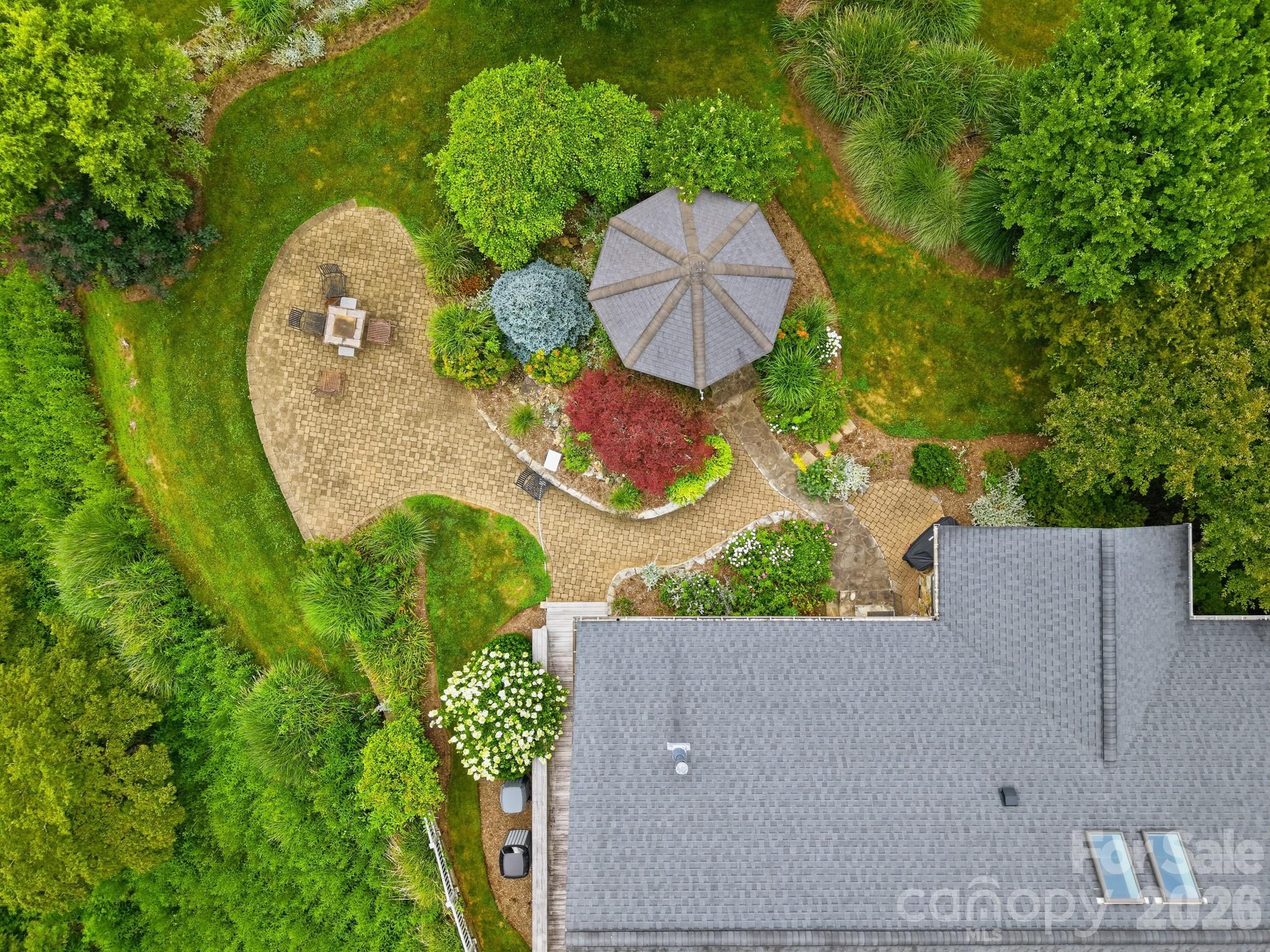 191 Charter Ridge #11 & 12 — Jefferson