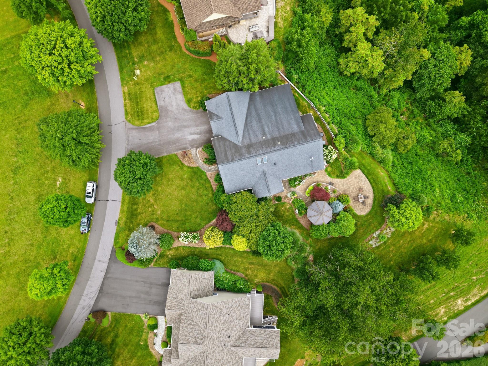 191 Charter Ridge #11 & 12 — Jefferson