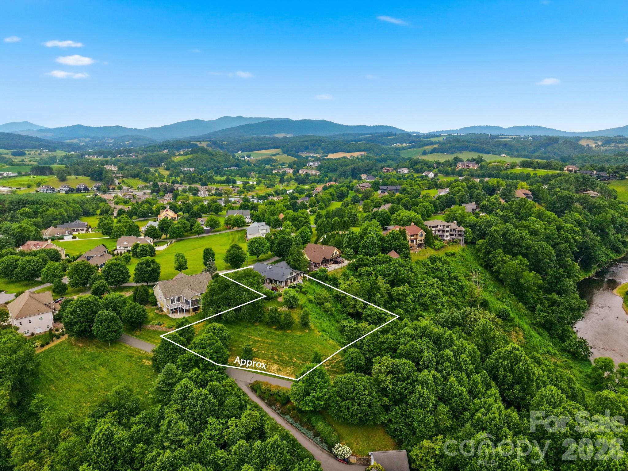 191 Charter Ridge #11 & 12 — Jefferson