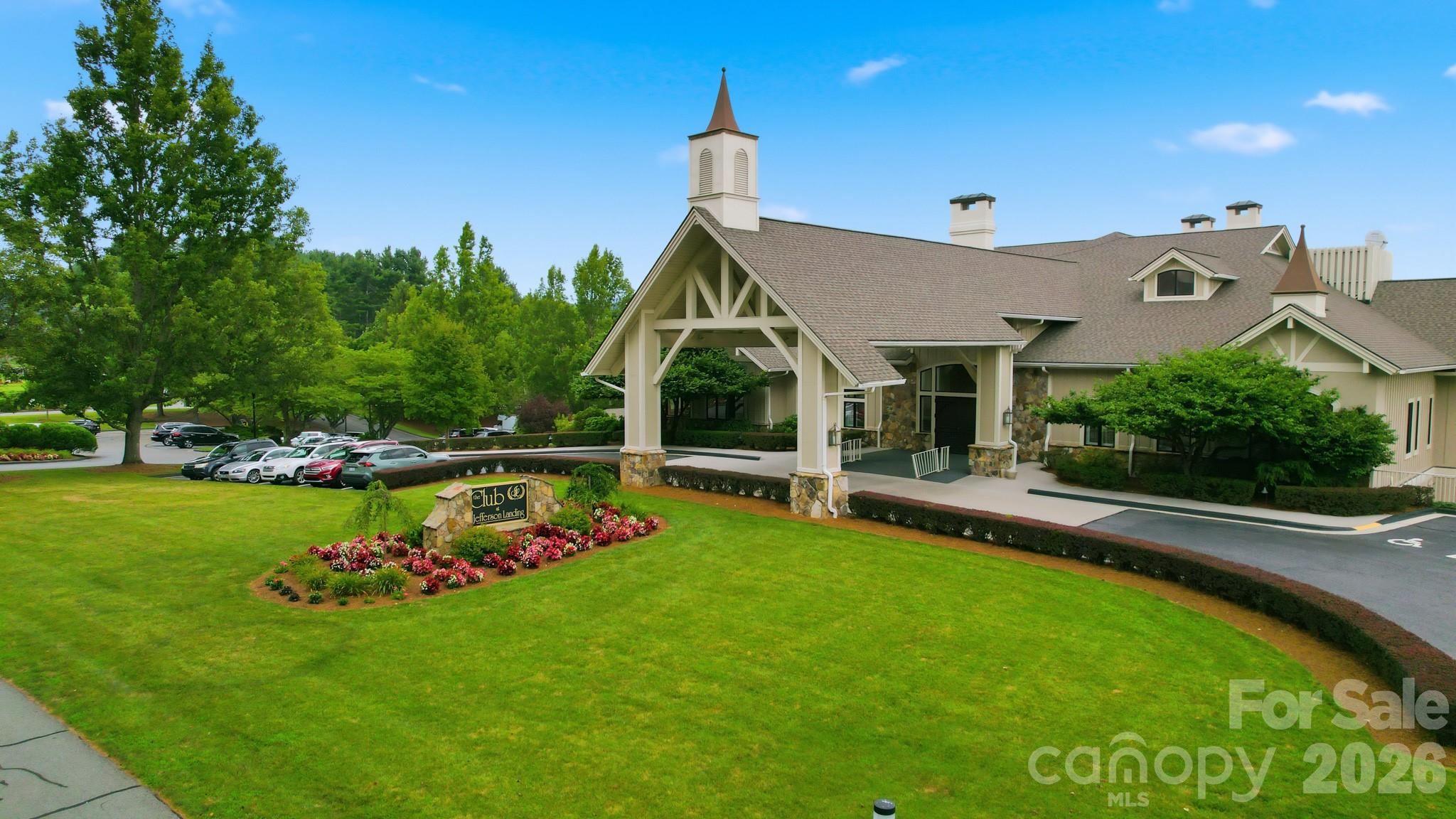 191 Charter Ridge #11 & 12 — Jefferson