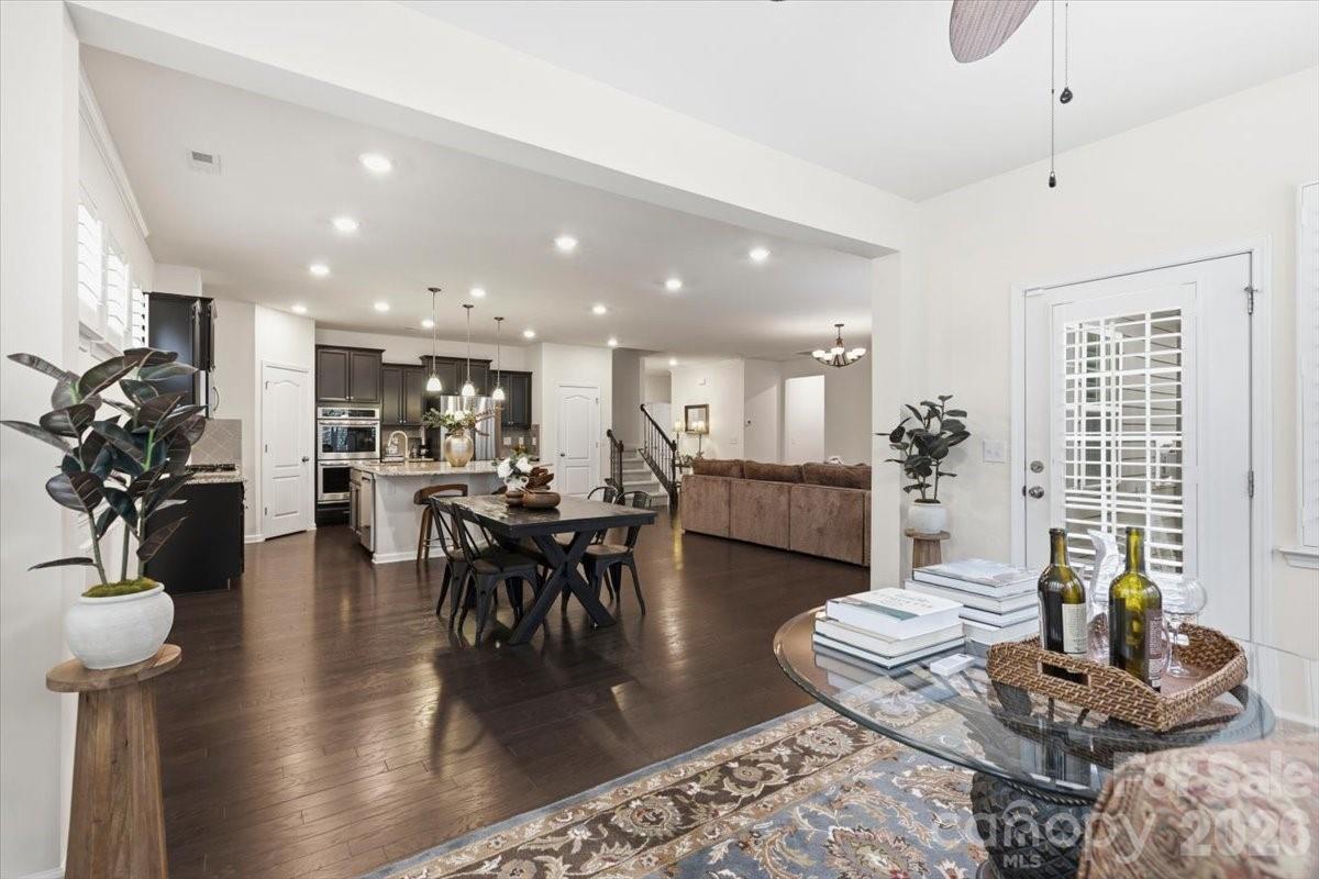 14402 Baytown Court — Huntersville