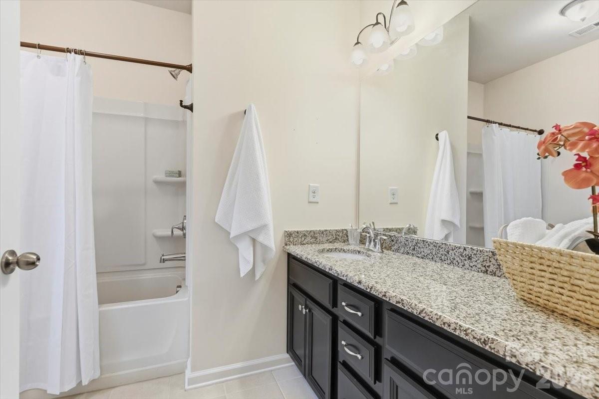 14402 Baytown Court — Huntersville