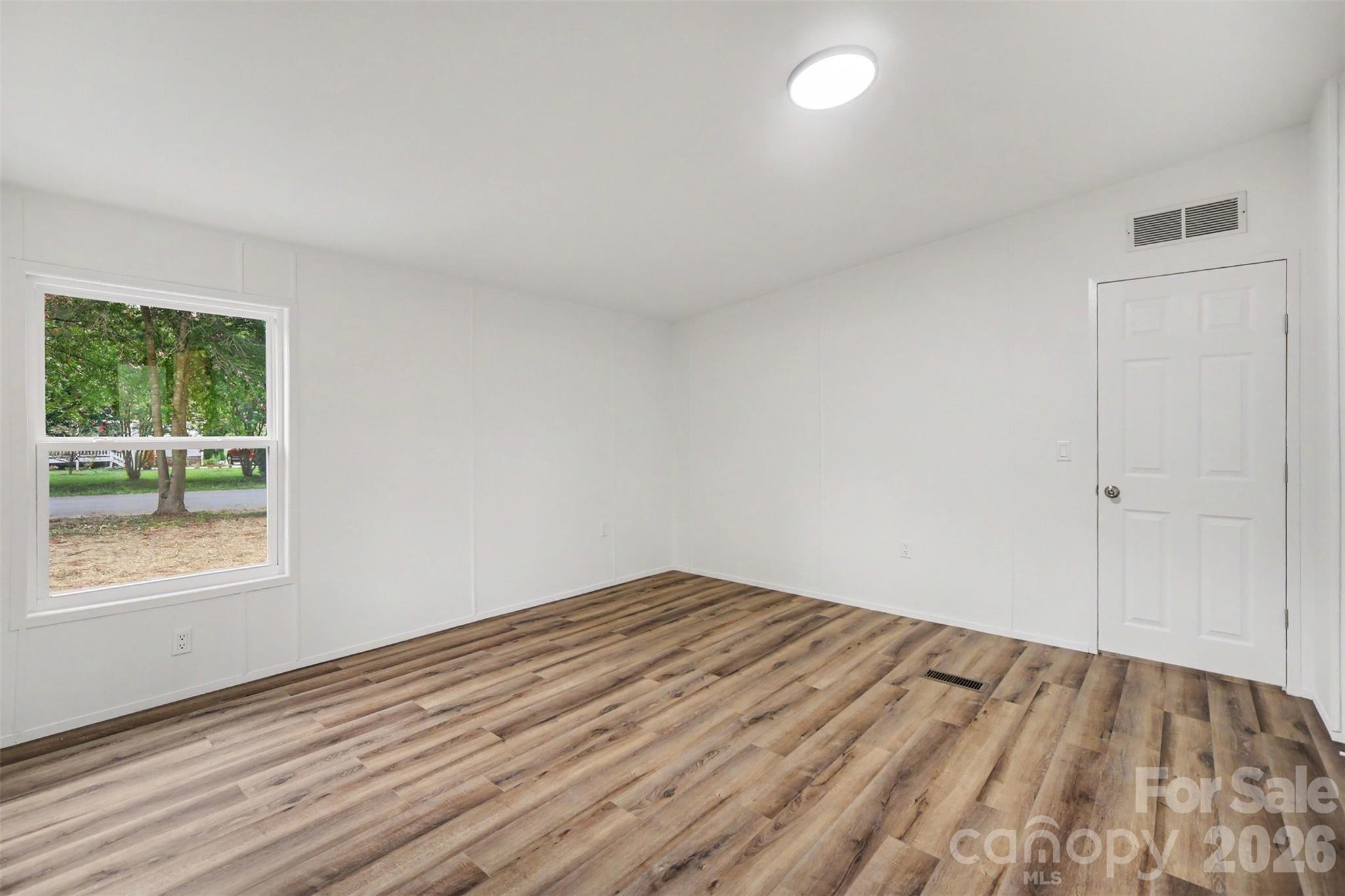 9703 Willilyn Lane — Charlotte