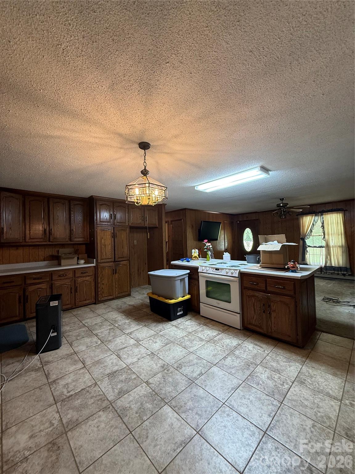 6201 Sapp Road — Rockwell