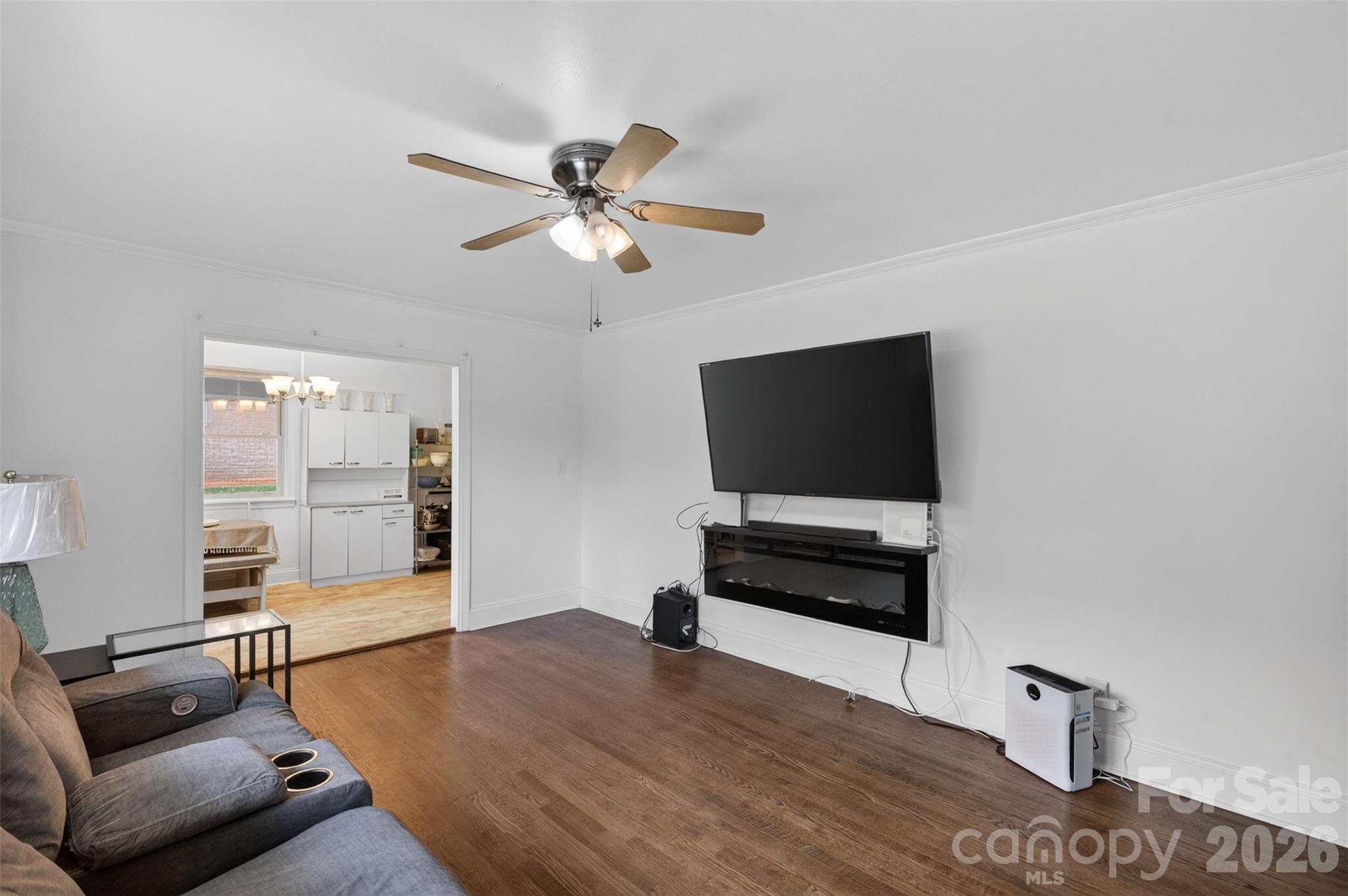 1103 Holmes Avenue — Salisbury
