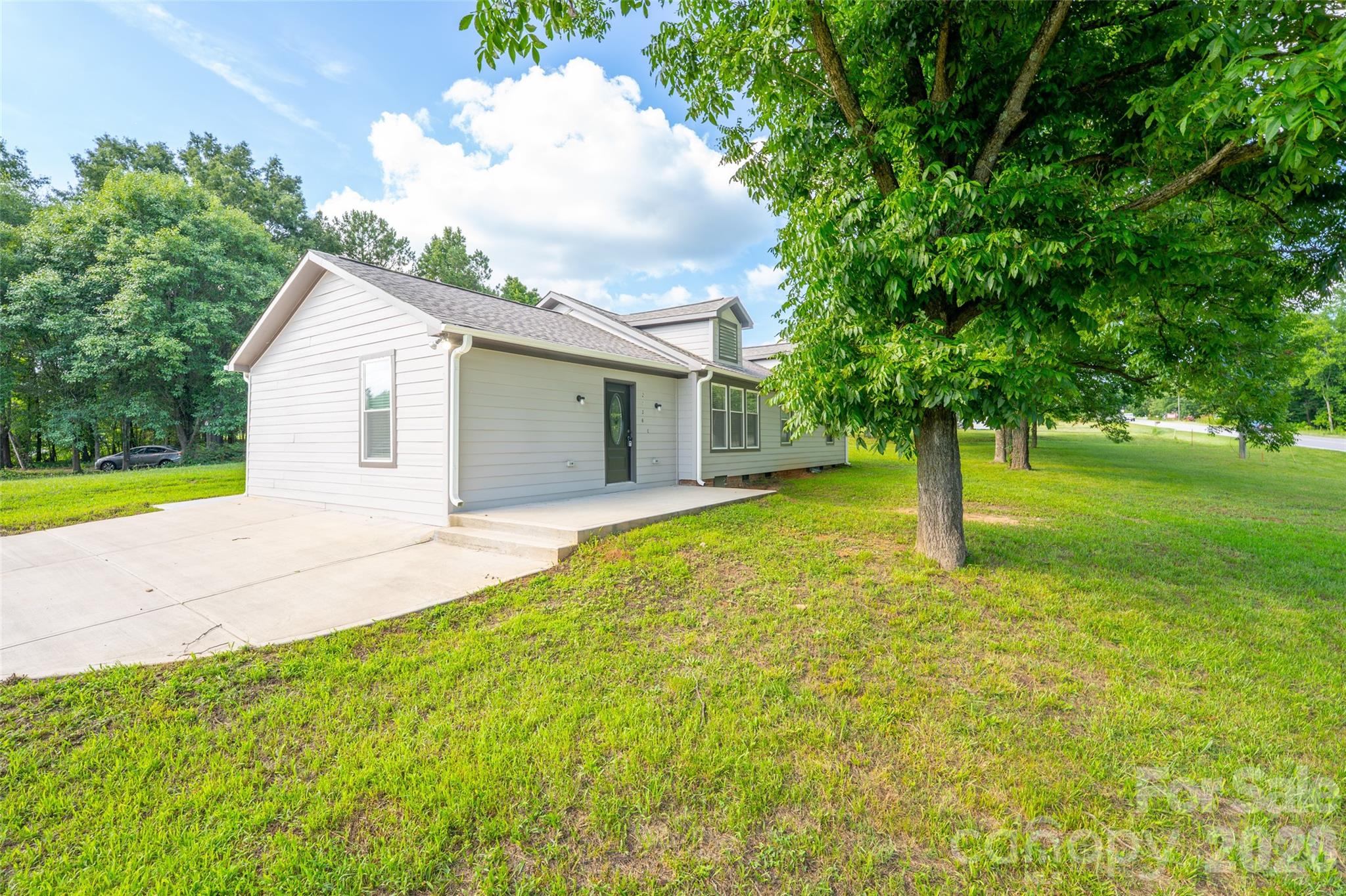2136 W NC 150 Highway — Lincolnton