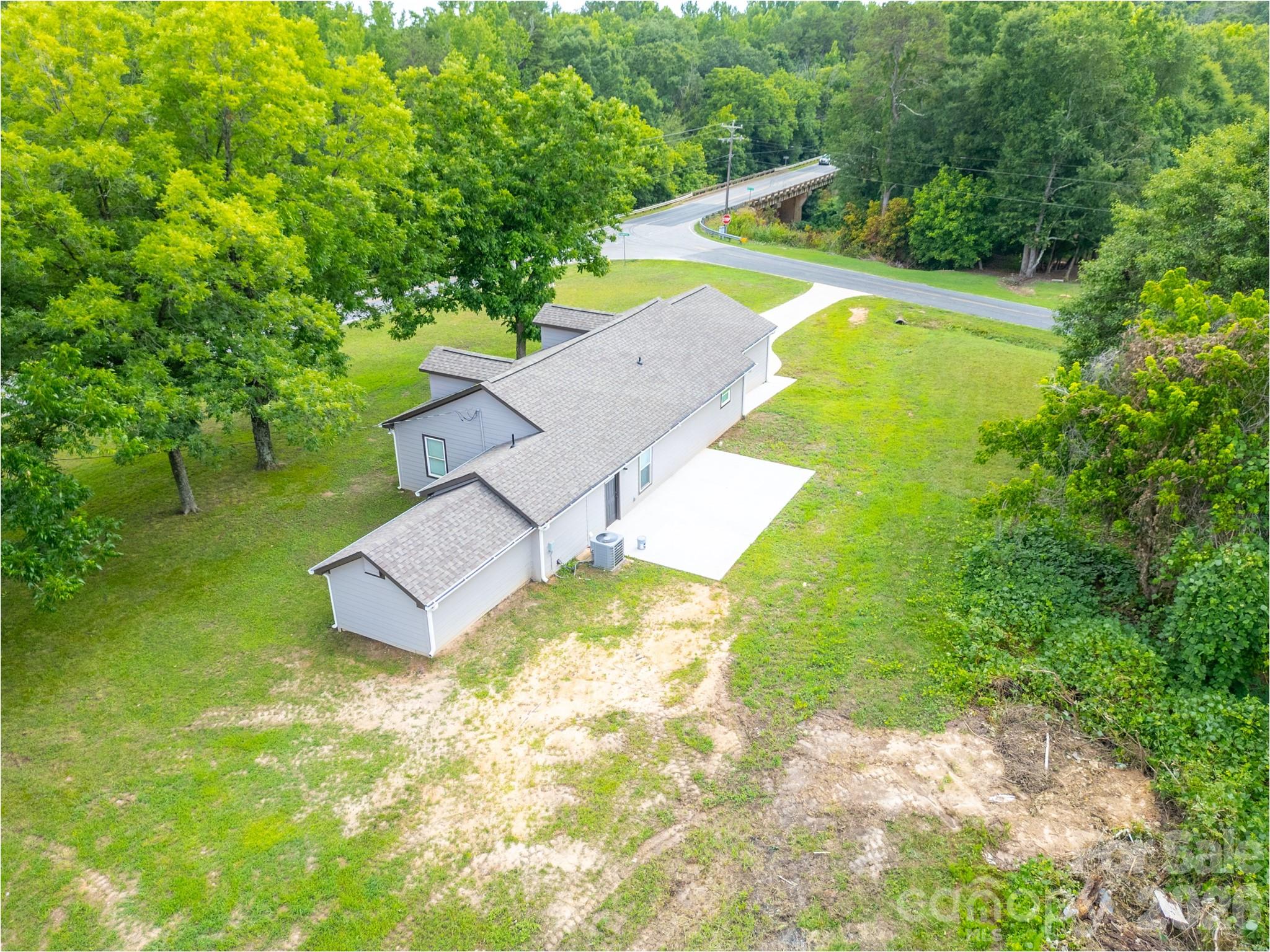 2136 W NC 150 Highway — Lincolnton