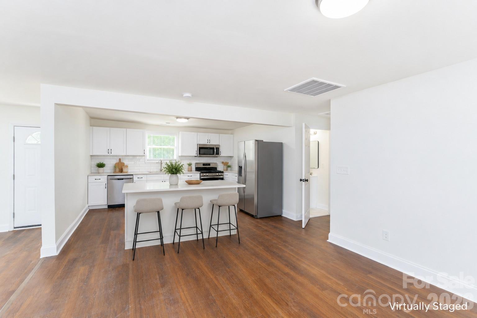 2136 W NC 150 Highway — Lincolnton